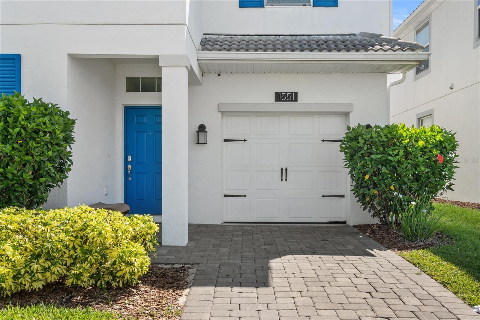 Image 3 of 47 For 1551 Flange Drive