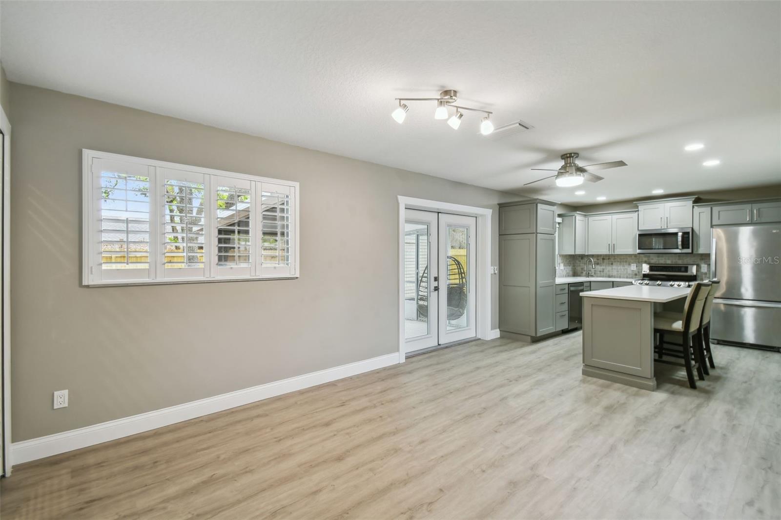 Image 15 of 73 For 1514 Pelican Street