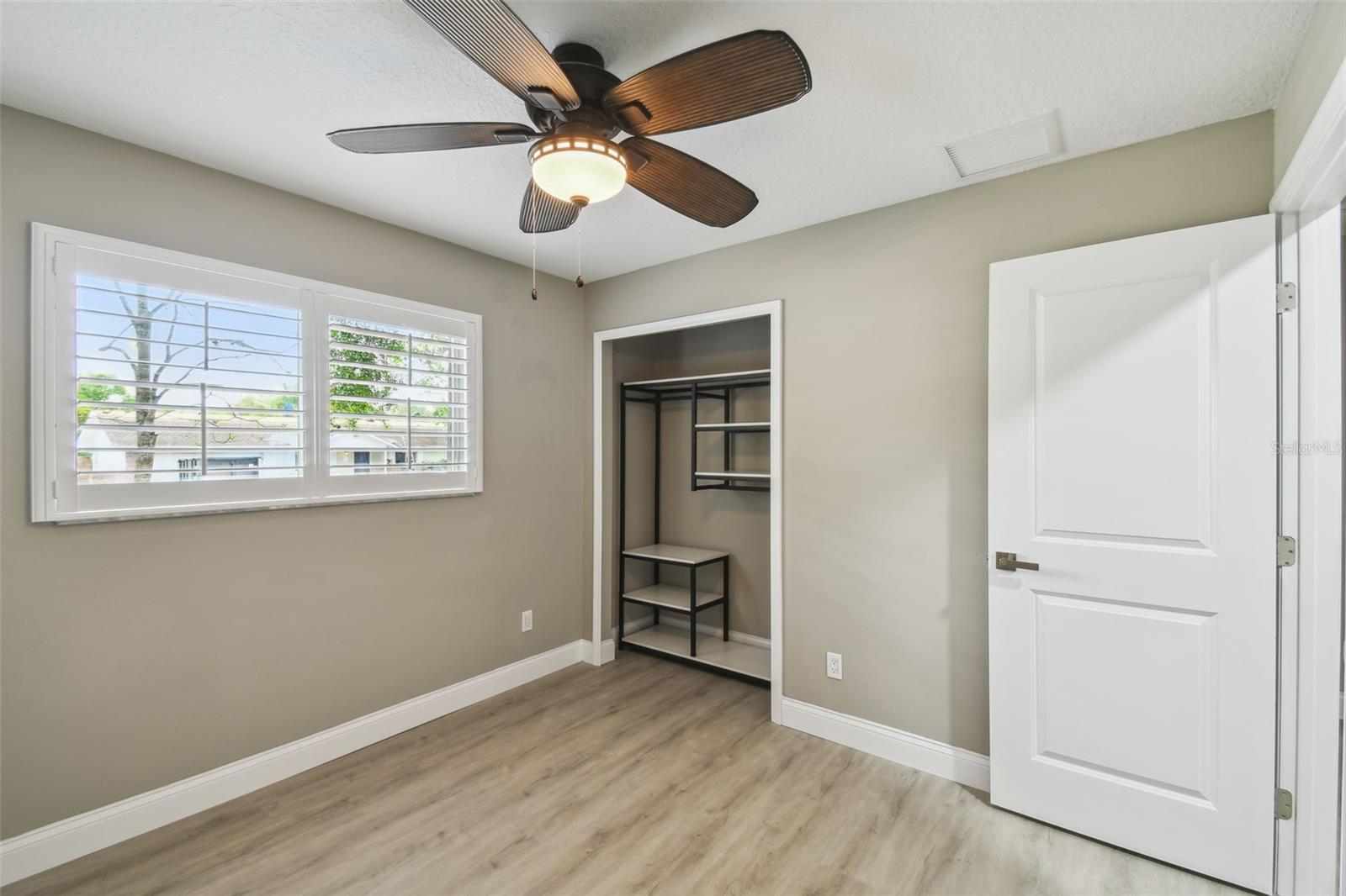 Image 33 of 73 For 1514 Pelican Street