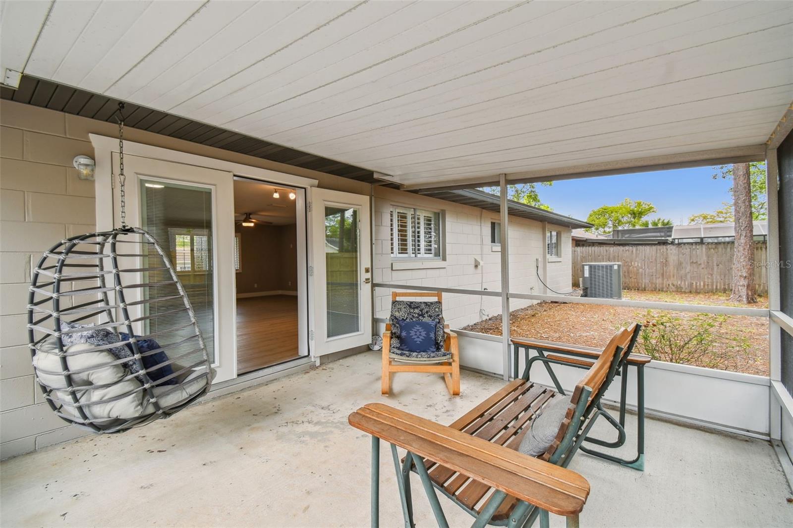 Image 45 of 73 For 1514 Pelican Street
