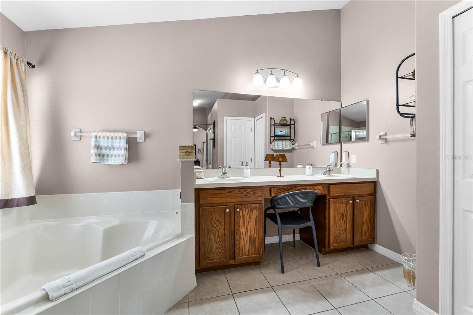 Image 25 of 32 For 9054 Sandwood Way