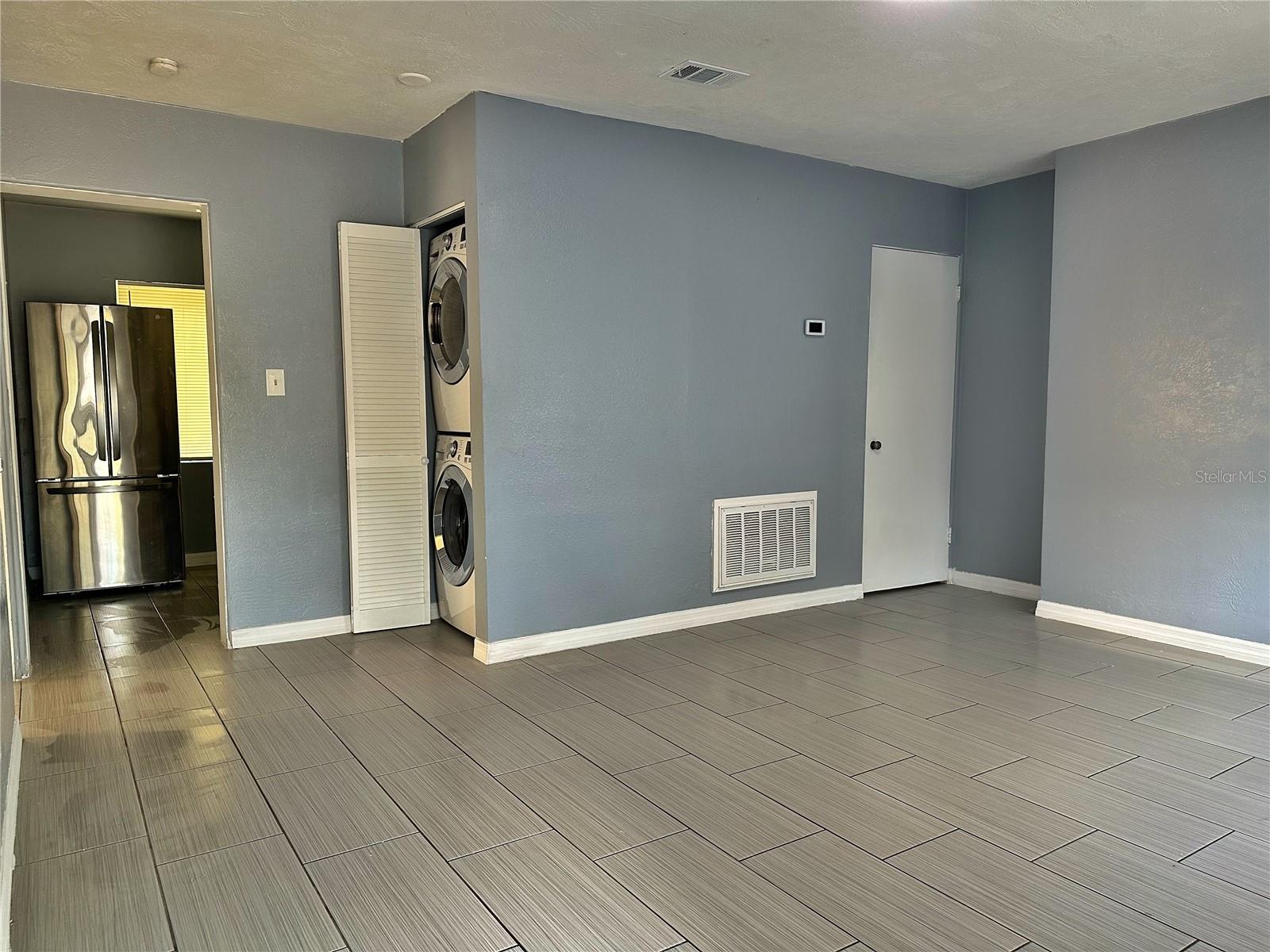 Image 10 of 31 For 613 20th Street