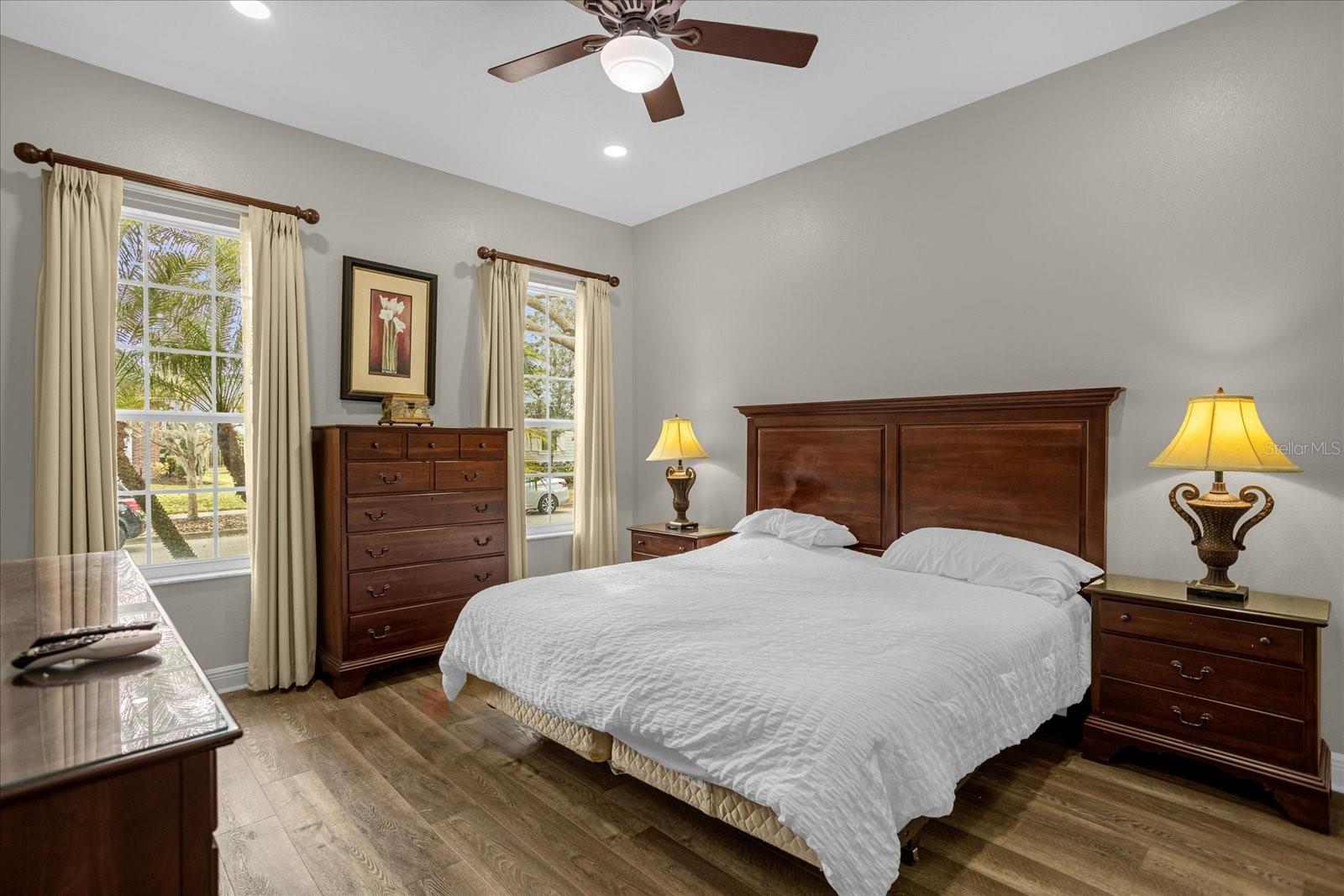 Image 19 of 39 For 7401 Astina Street
