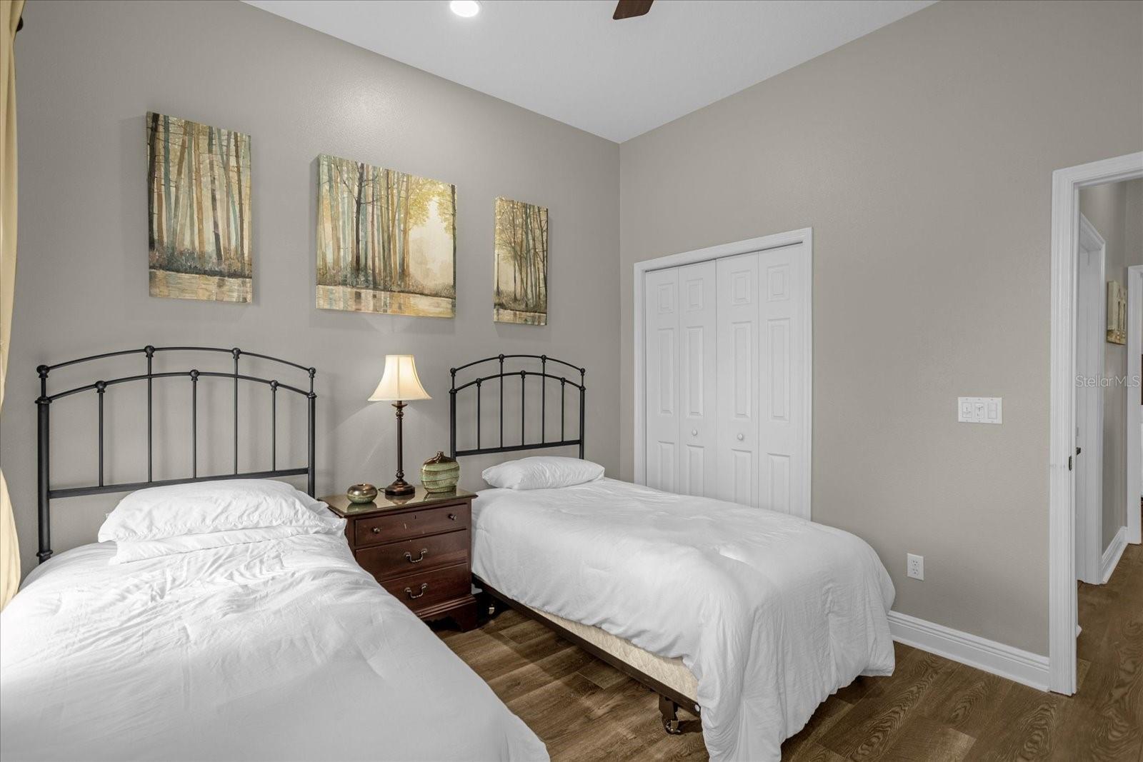 Image 22 of 39 For 7401 Astina Street