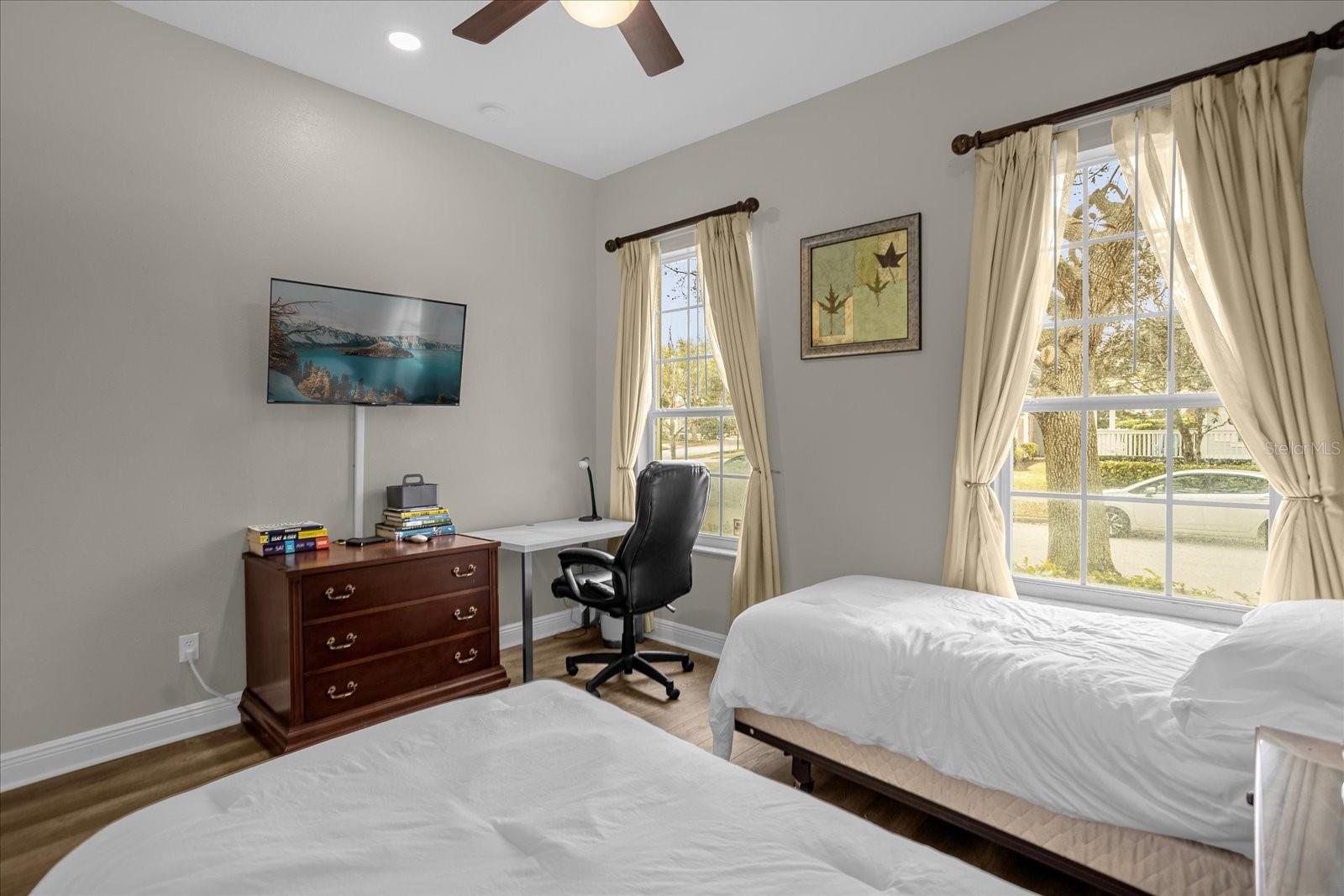 Image 23 of 39 For 7401 Astina Street
