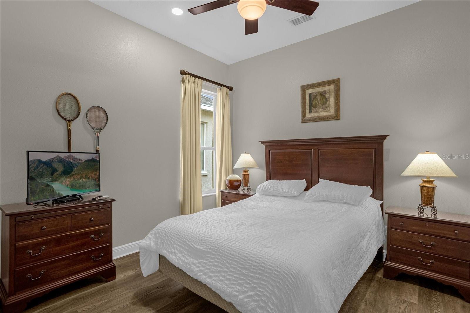 Image 24 of 39 For 7401 Astina Street