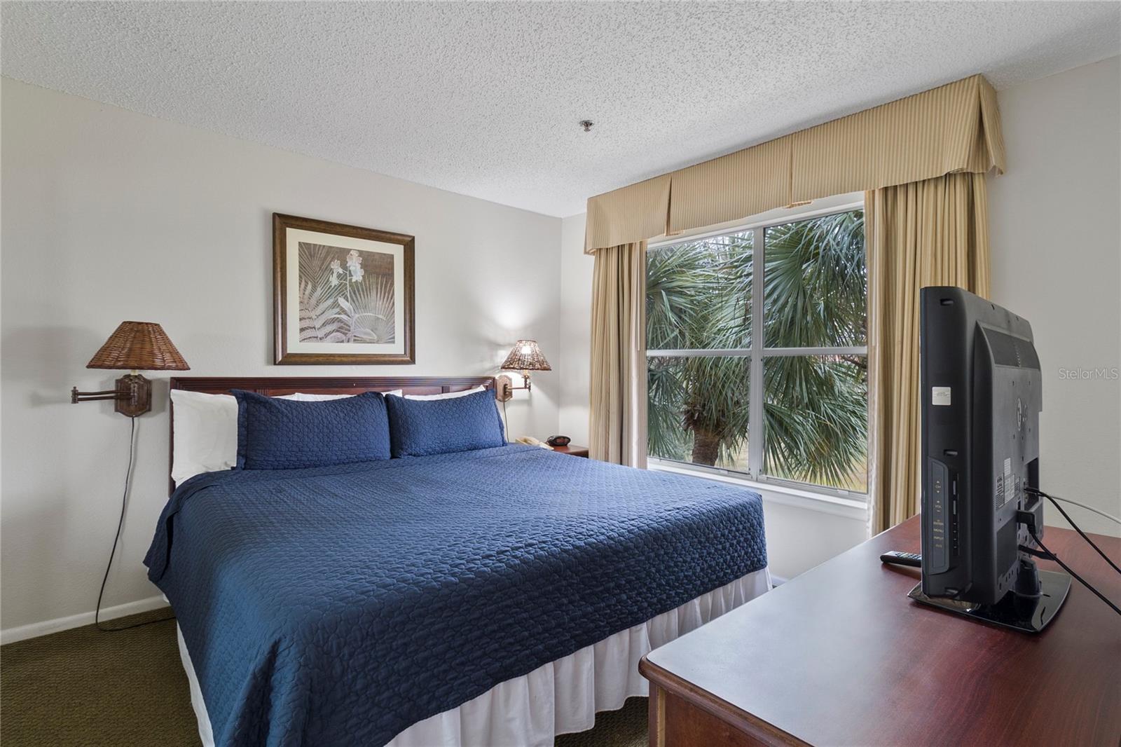 Image 14 of 19 For 6403 Parc Corniche Drive #4204