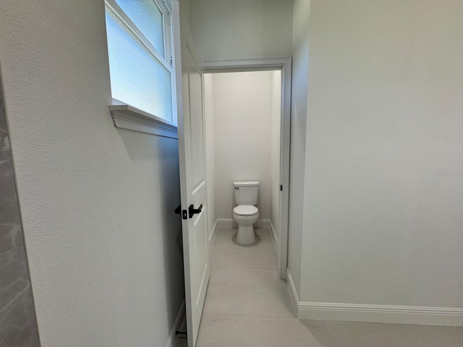 Image 11 of 25 For 8419 Saxon Way