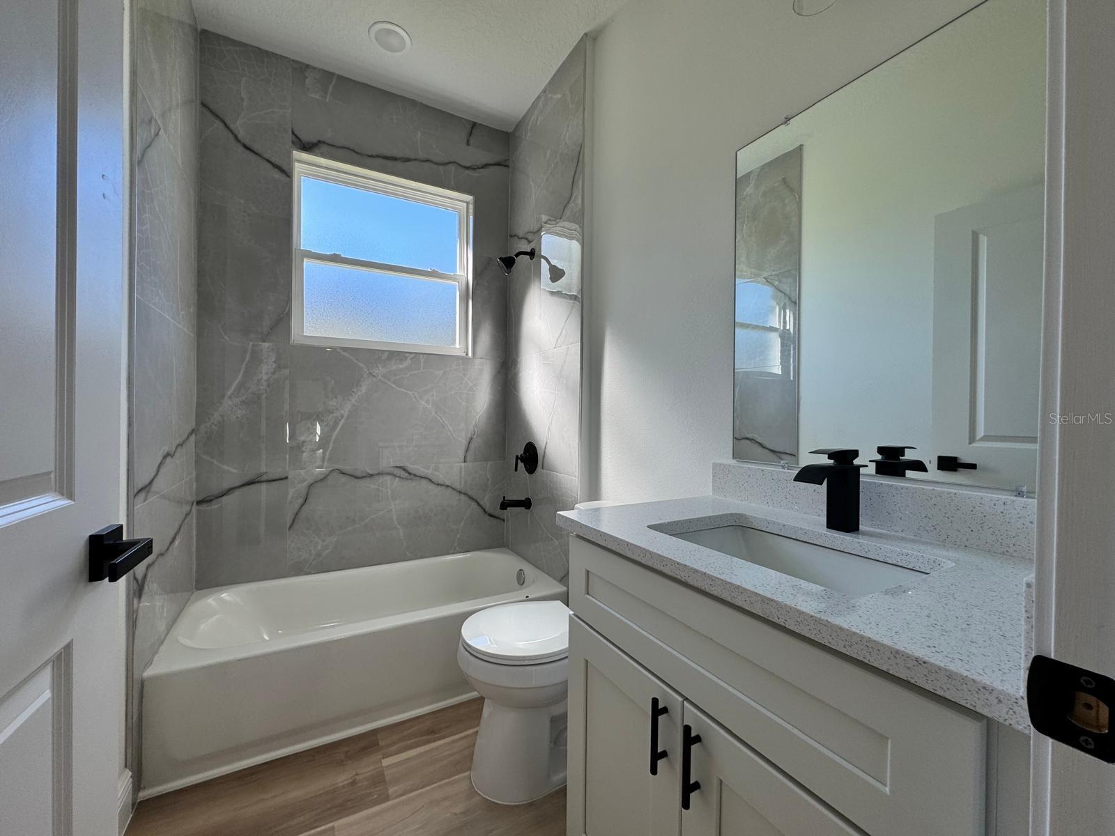Image 14 of 25 For 8419 Saxon Way