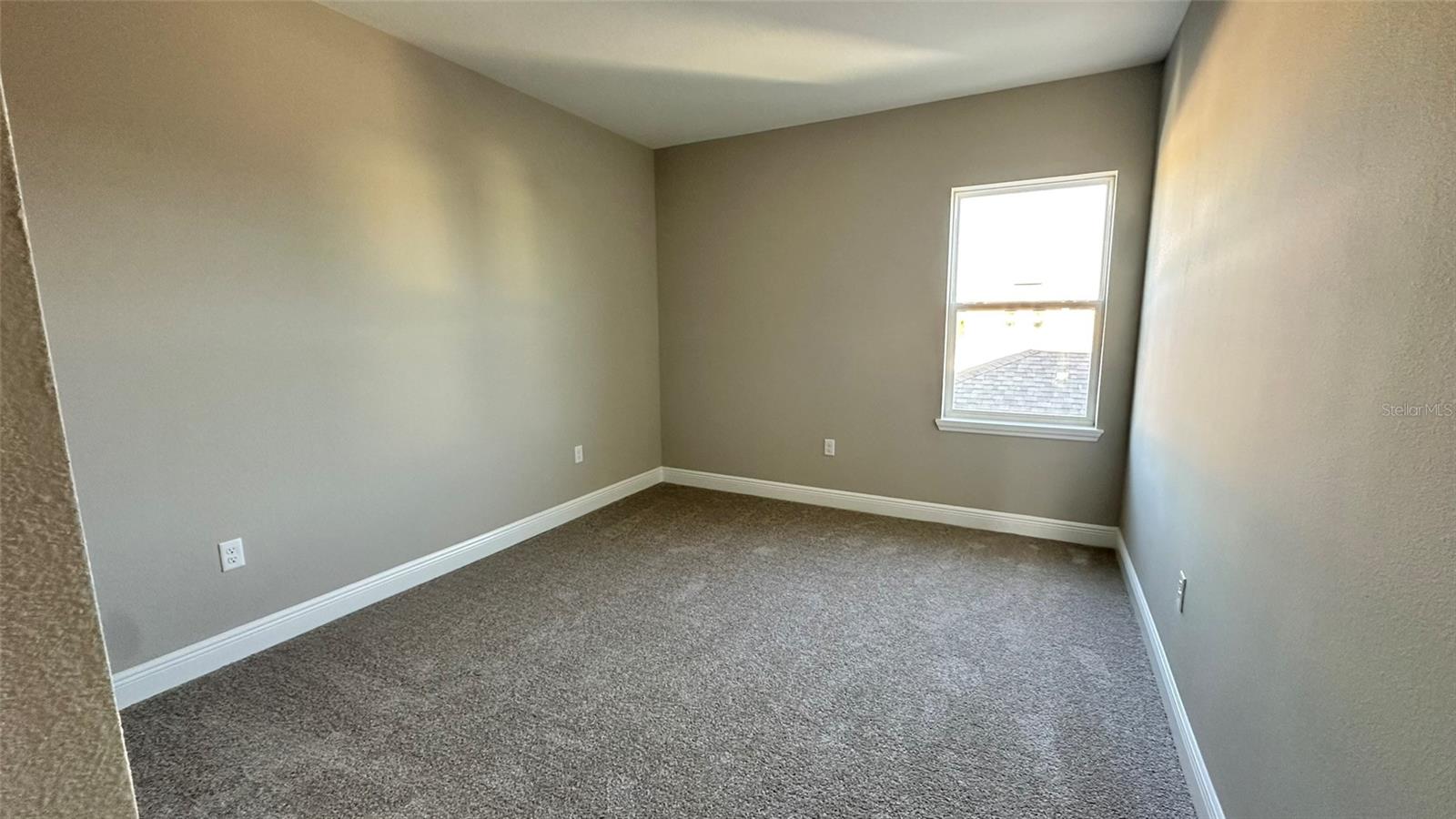 Image 19 of 42 For 13127 Calming Breeze Way