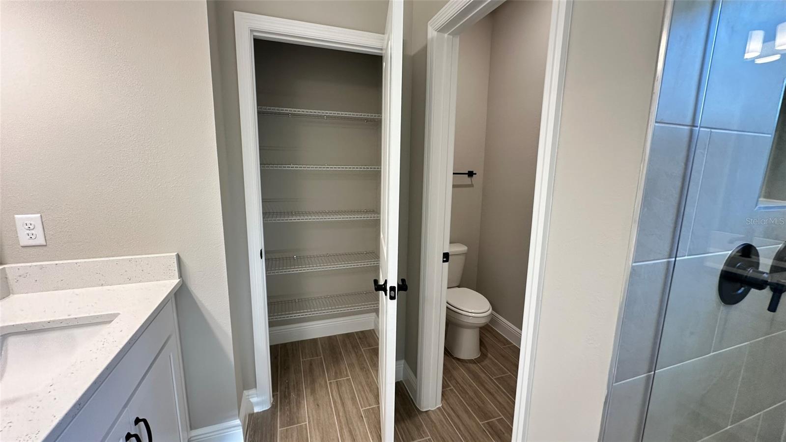 Image 42 of 42 For 13127 Calming Breeze Way