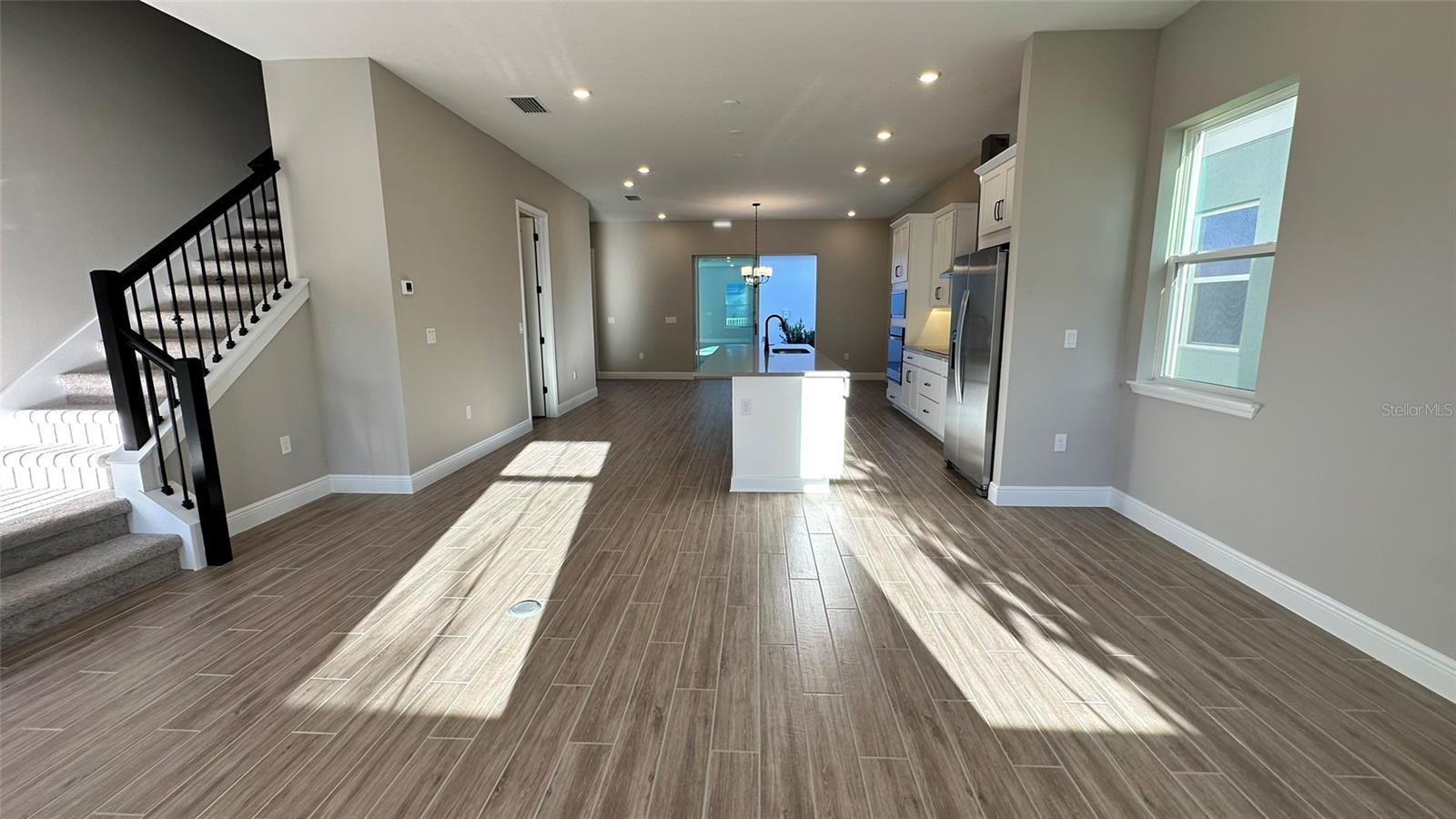 Image 5 of 42 For 13127 Calming Breeze Way