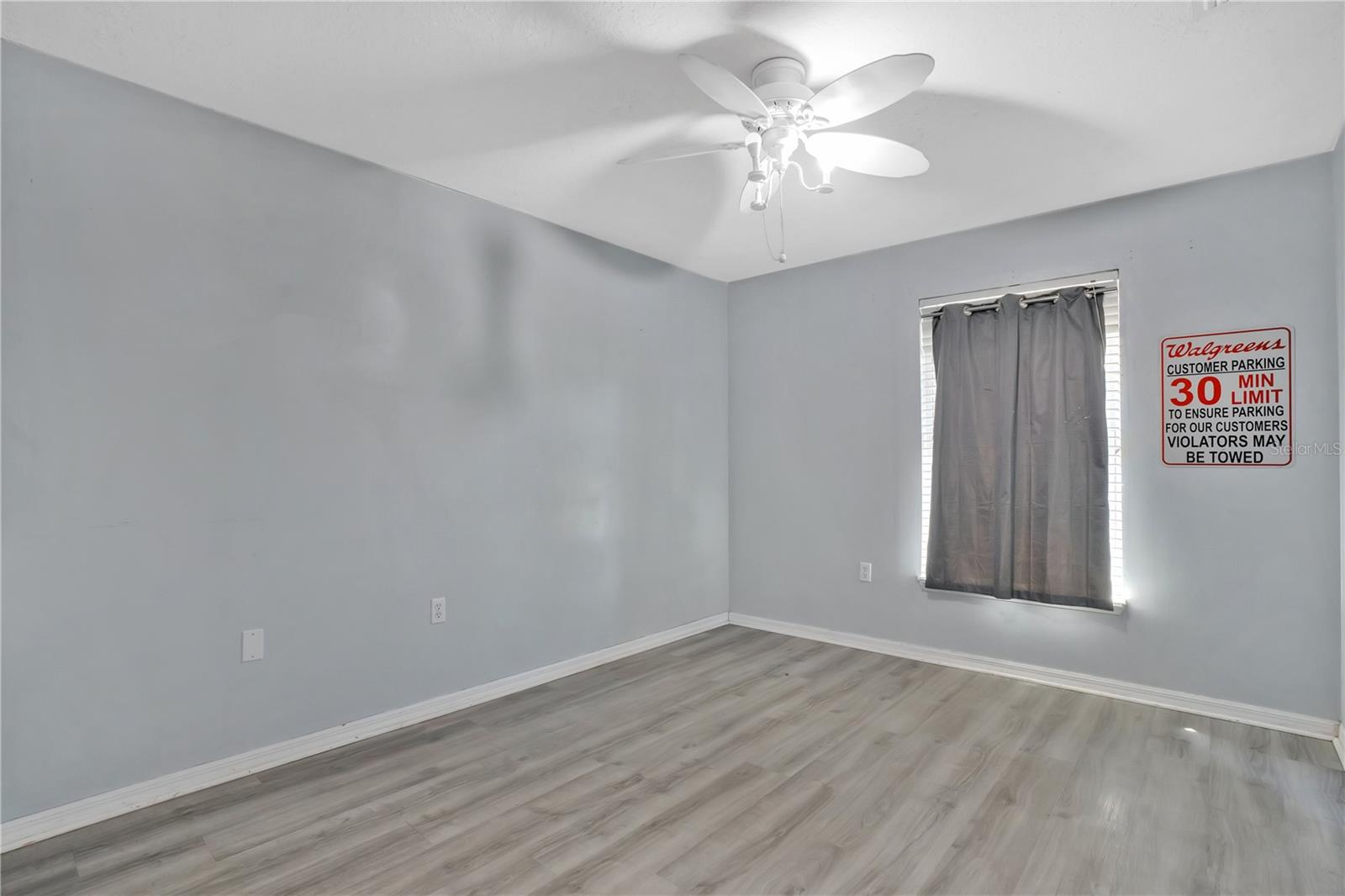 Image 11 of 22 For 8703 Grandee Drive