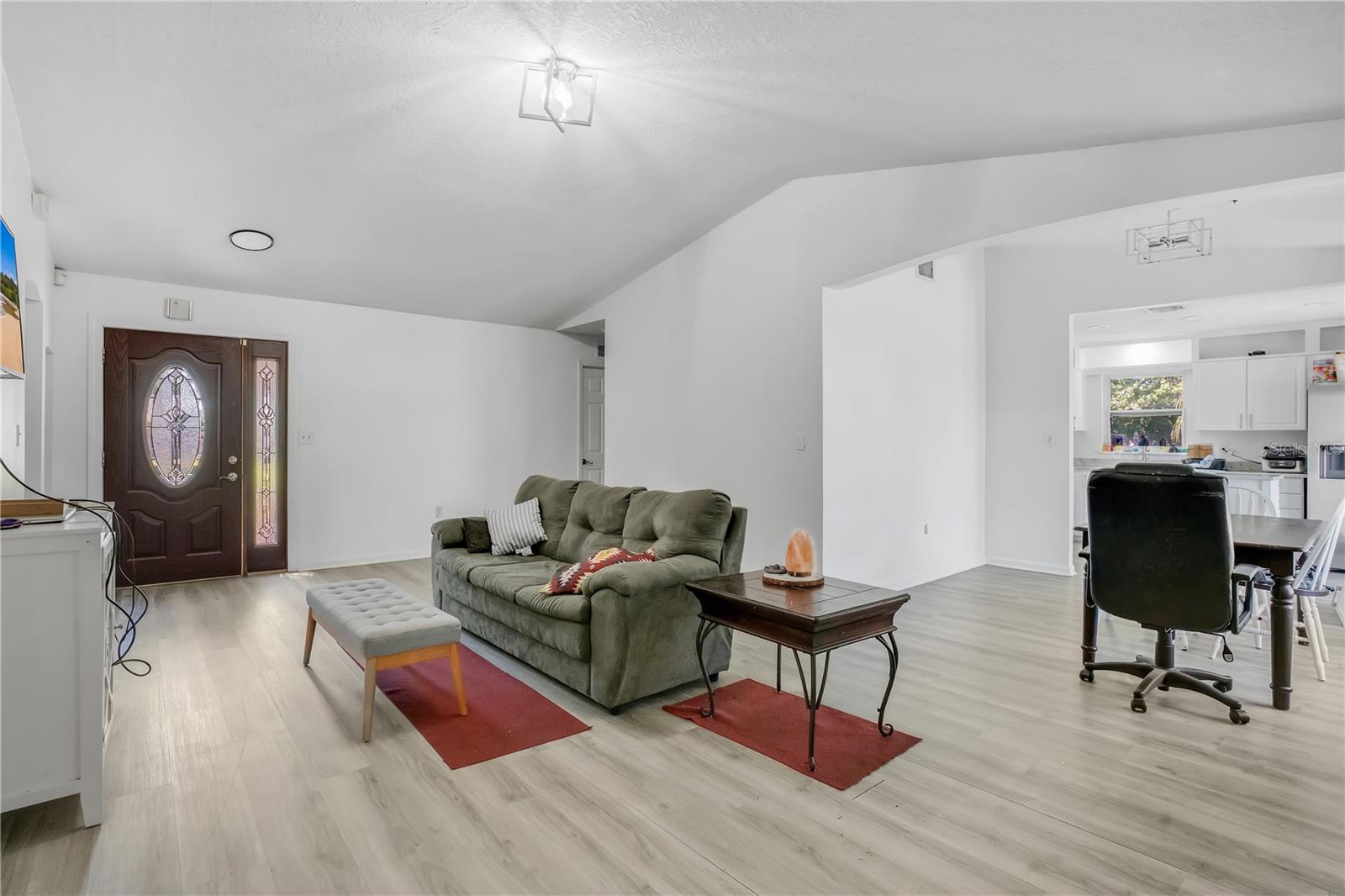 Image 4 of 22 For 8703 Grandee Drive