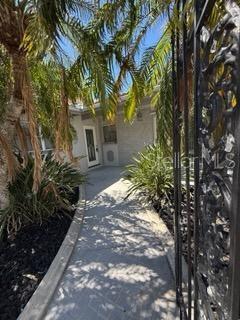 Image 3 of 13 For 3747 Floramar Terrace