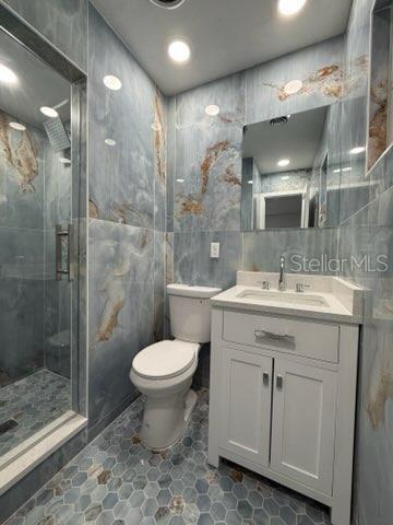 Image 8 of 13 For 3747 Floramar Terrace