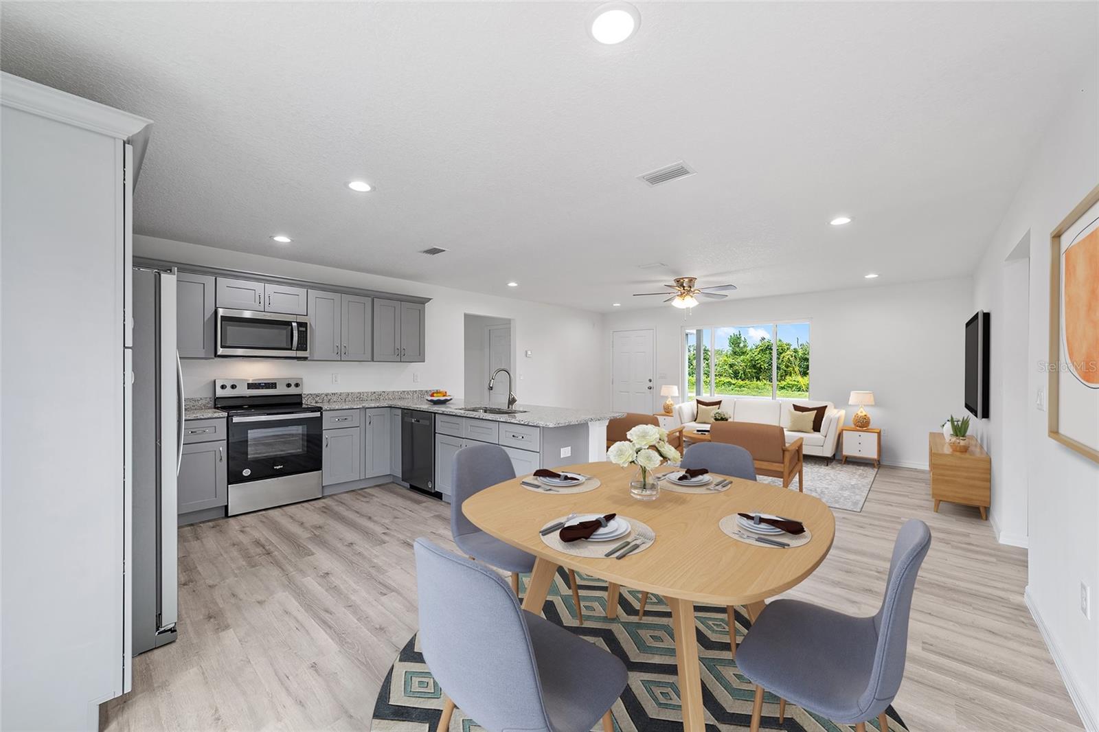 Image 27 of 53 For 20661 Marine Boulevard