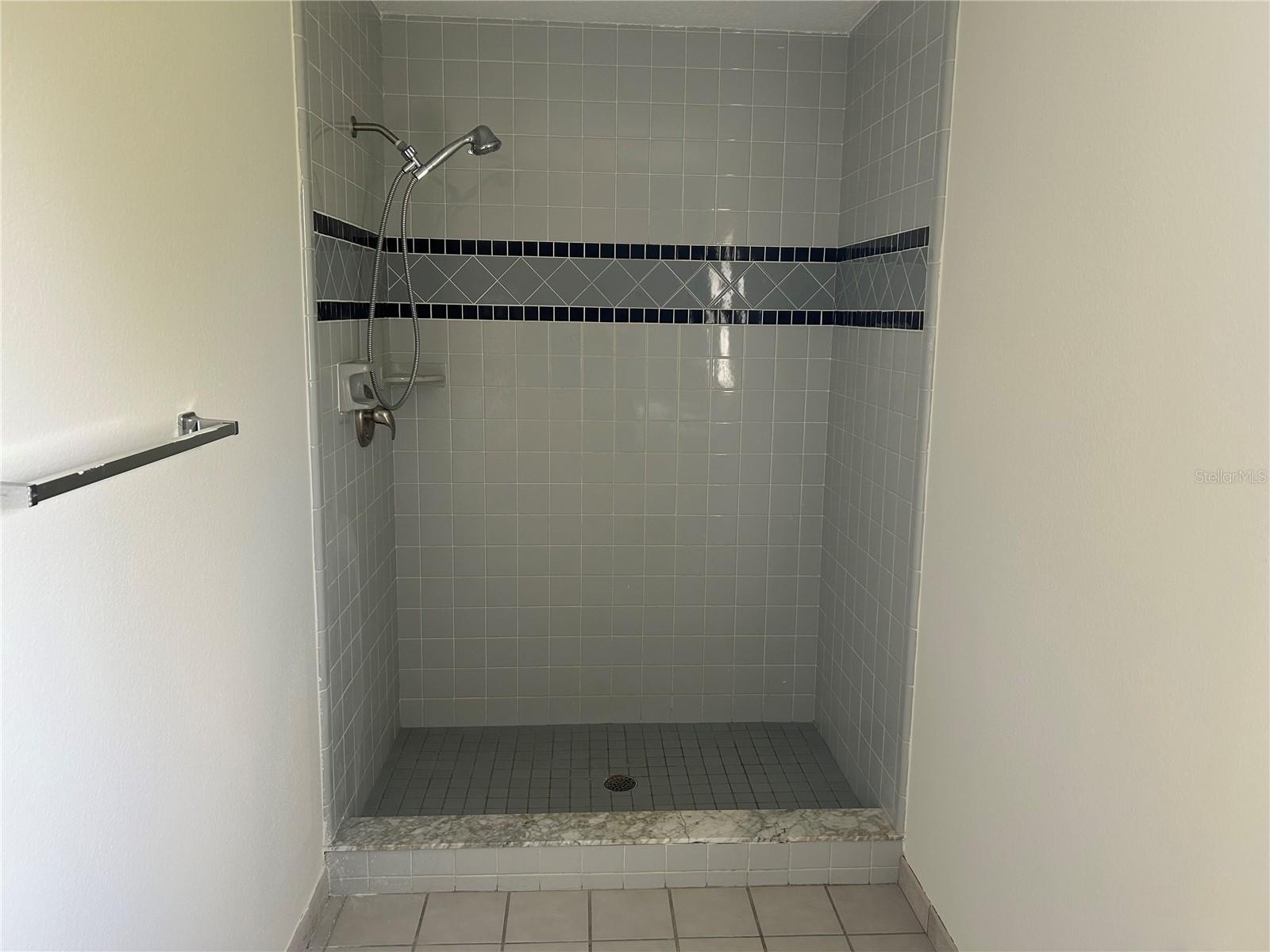 Image 14 of 22 For 1328 Highland Circle