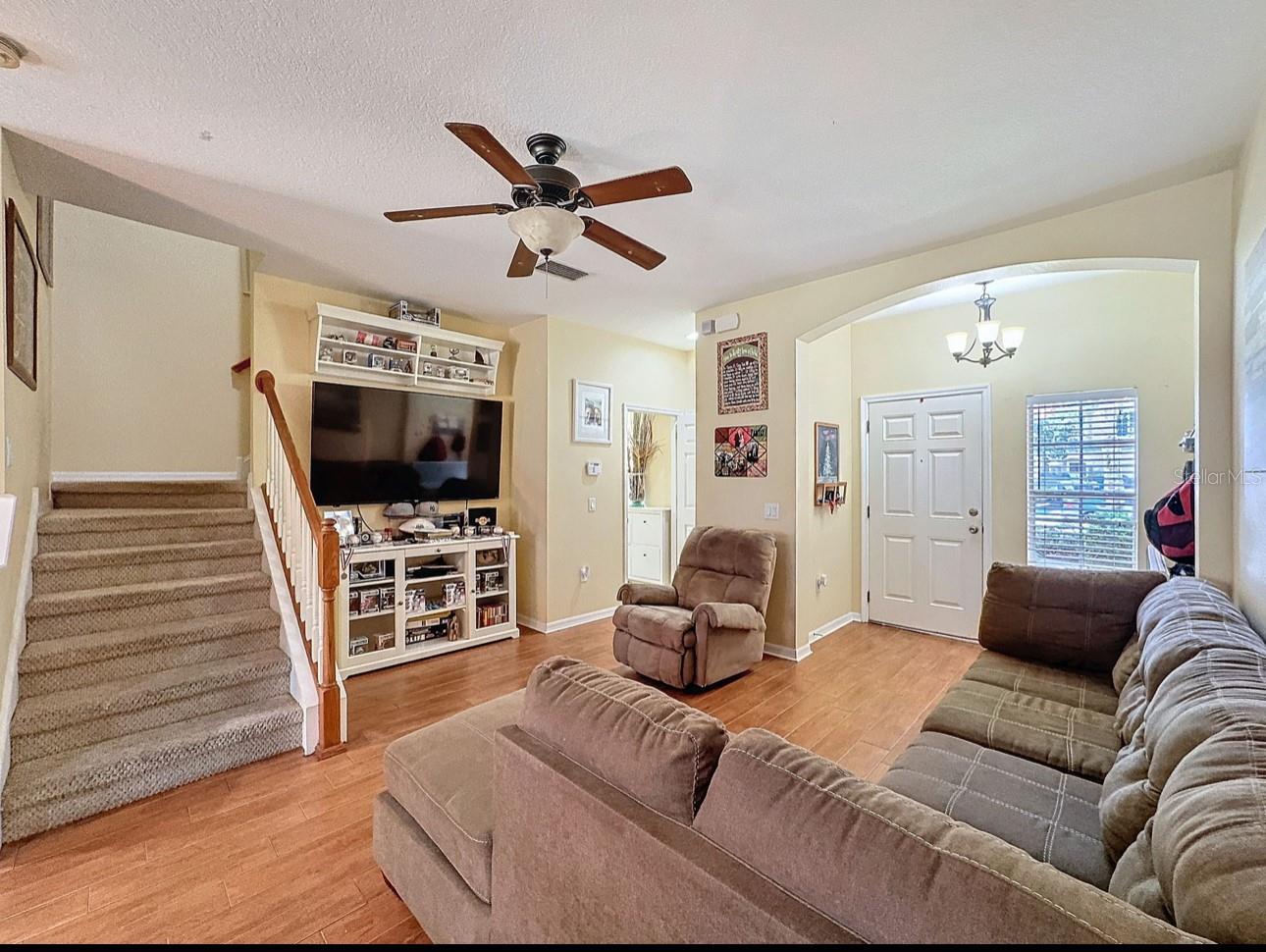 Image 6 of 29 For 11805 Castine Street