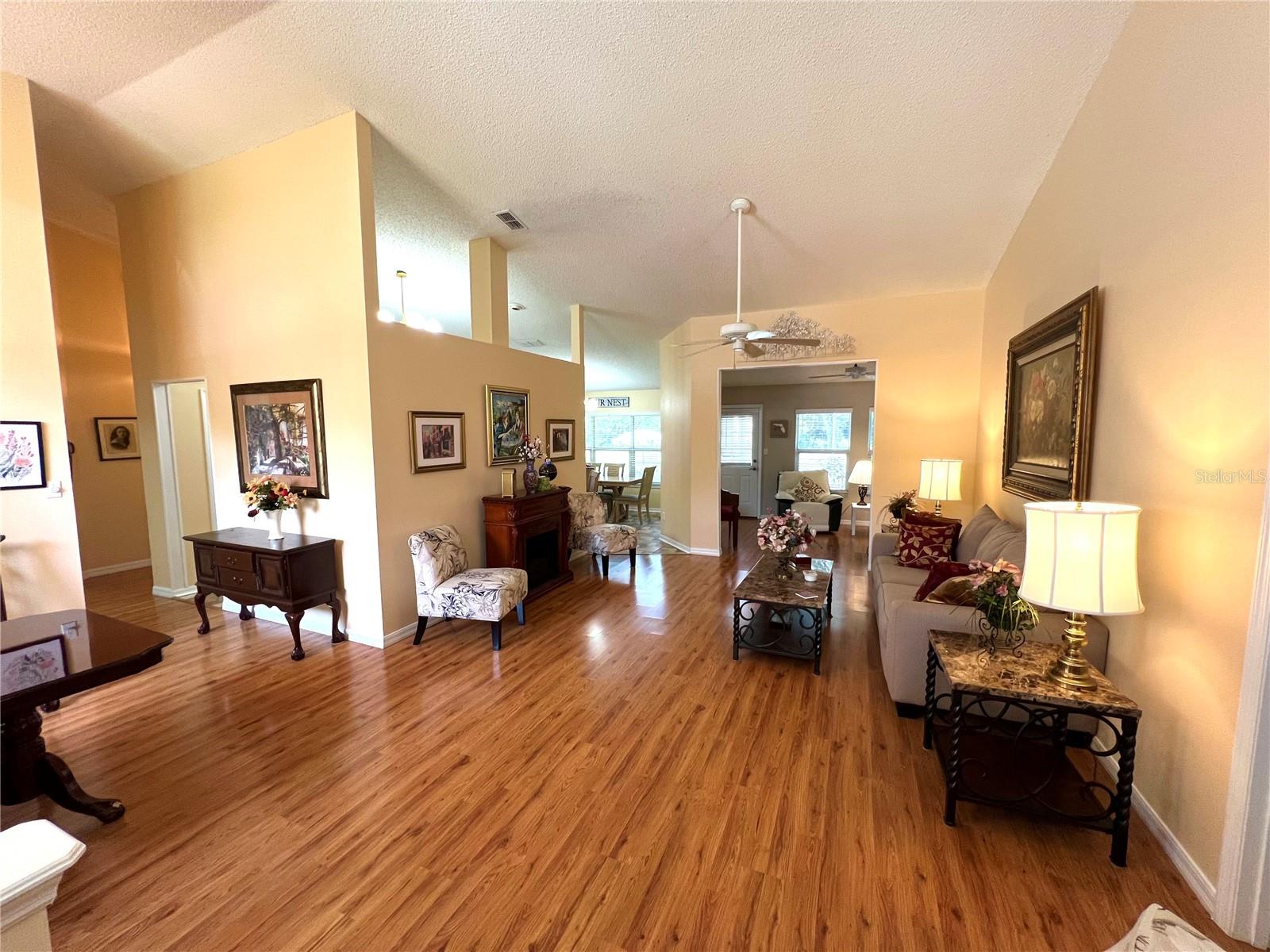 Image 3 of 21 For 4638 River Ridge Drive