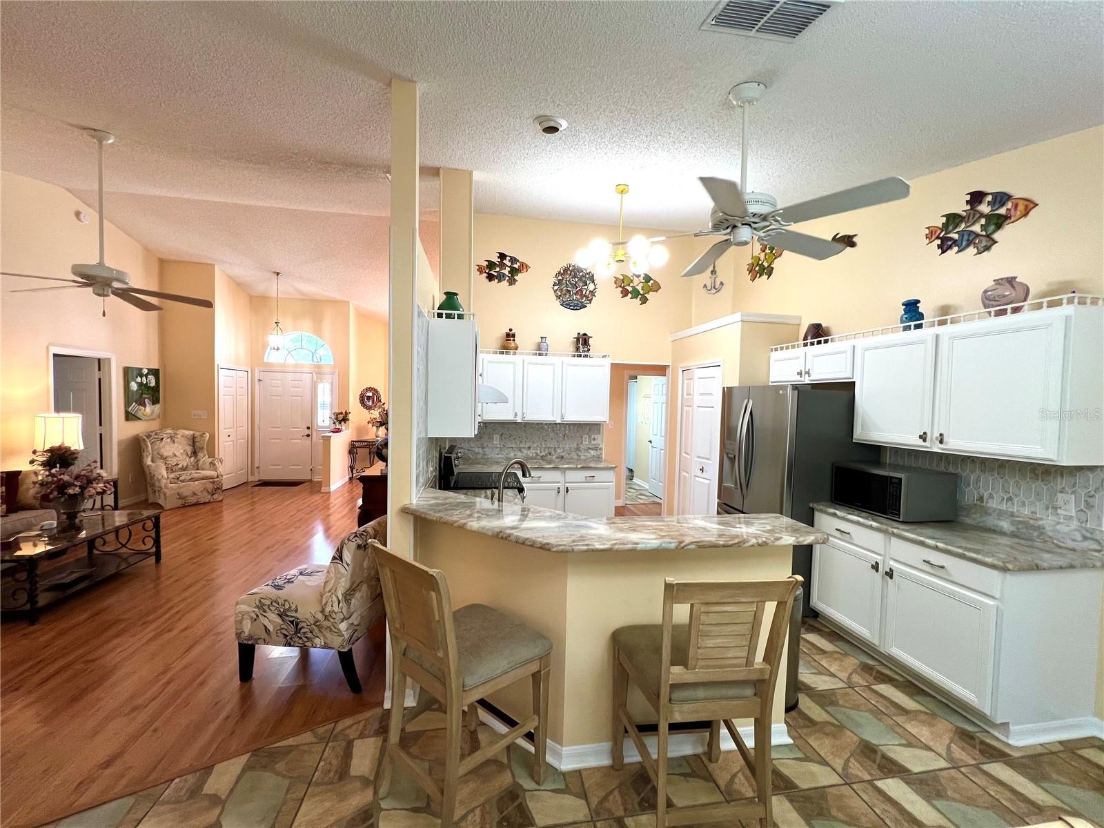 Image 7 of 21 For 4638 River Ridge Drive