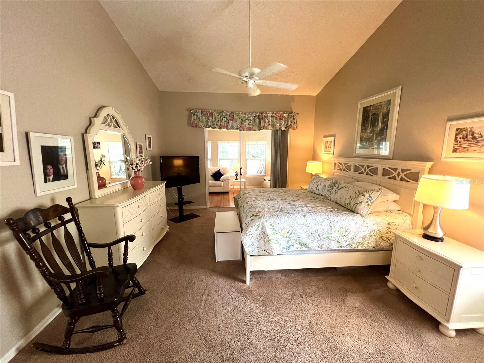 Image 9 of 21 For 4638 River Ridge Drive