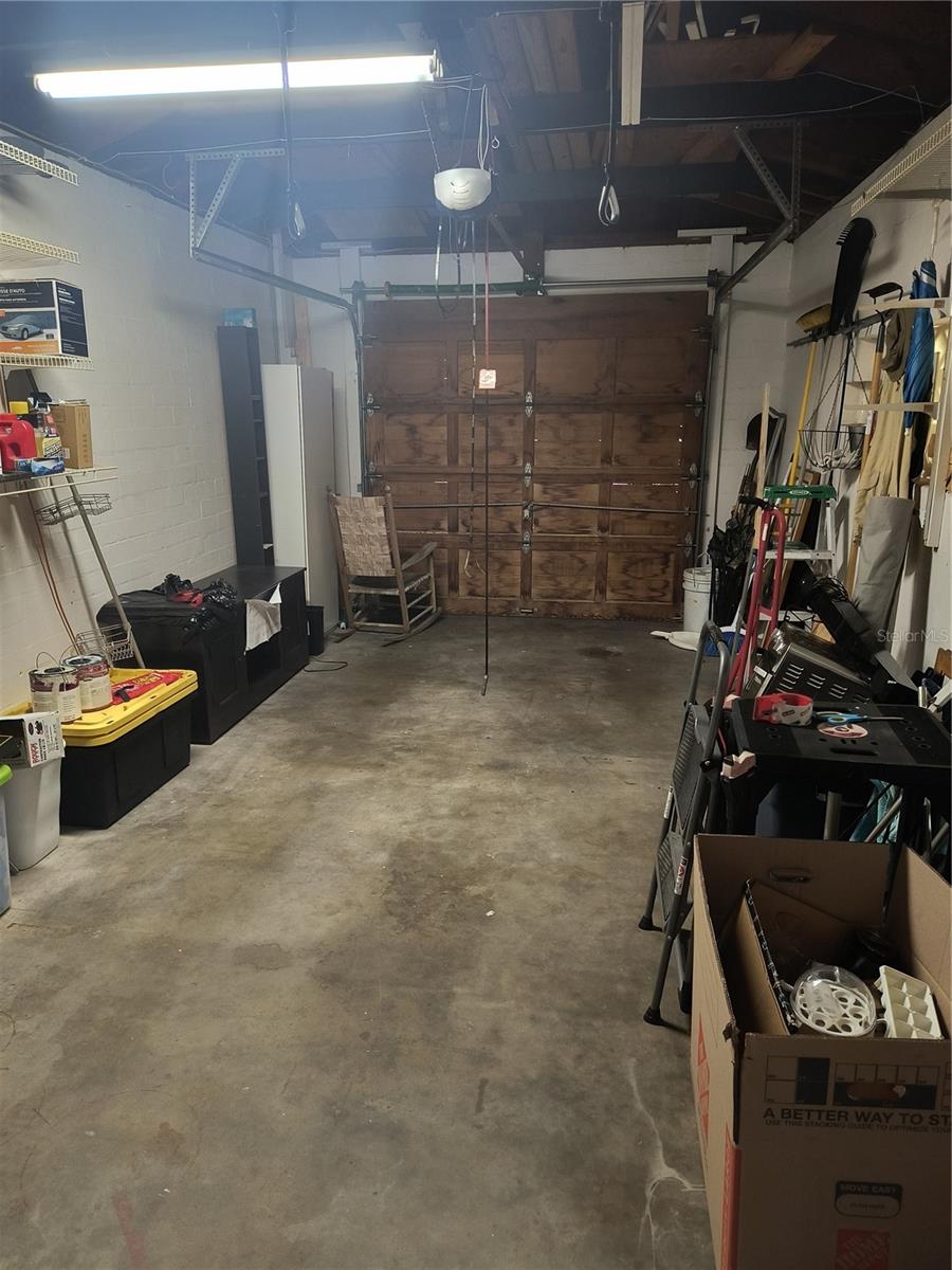 Image 36 of 37 For 1564 Cavendish Road