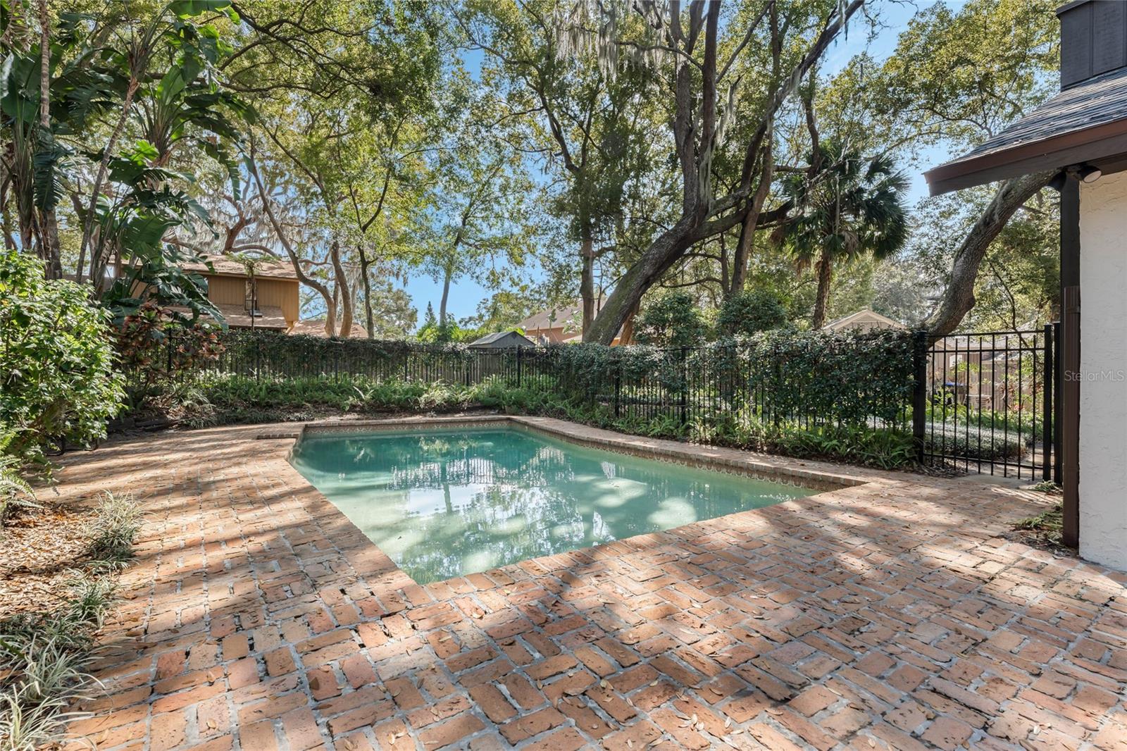 Image 35 of 50 For 9676 Wild Oak Drive