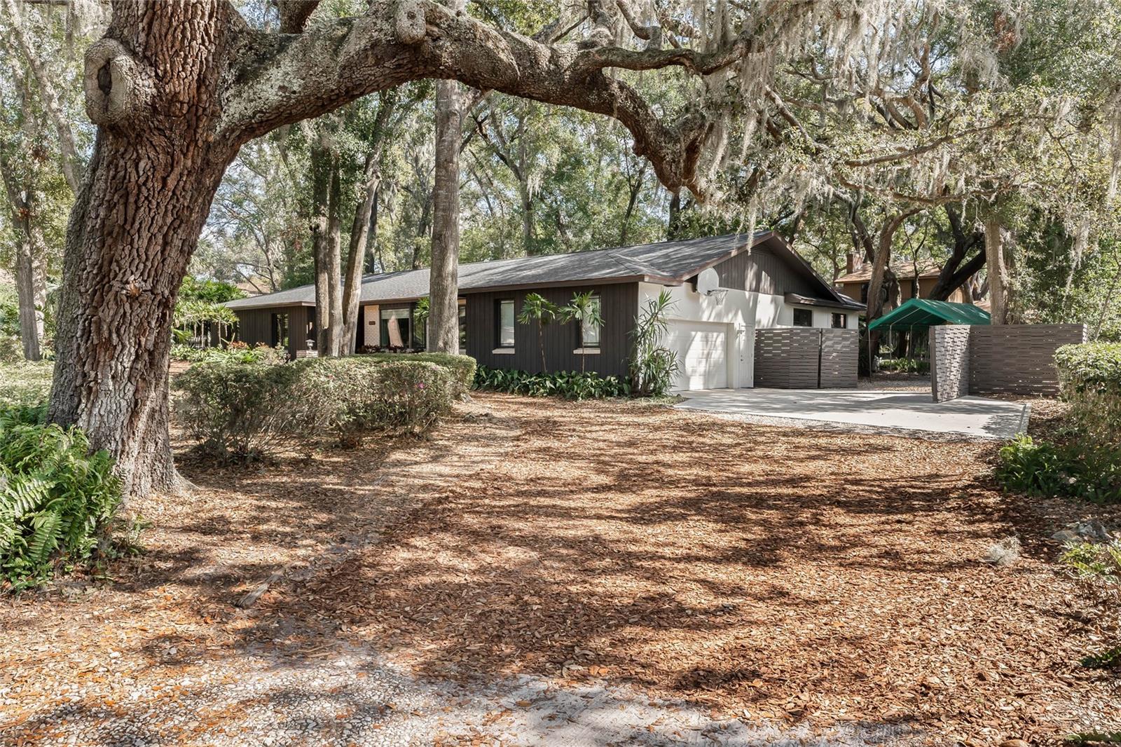 Image 42 of 50 For 9676 Wild Oak Drive