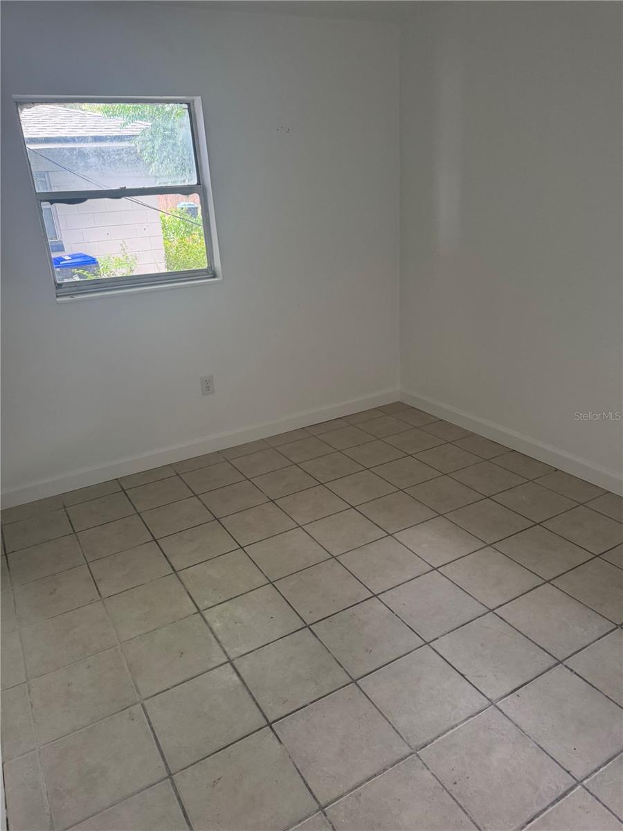 Image 4 of 6 For 4883 Pine Hills Road
