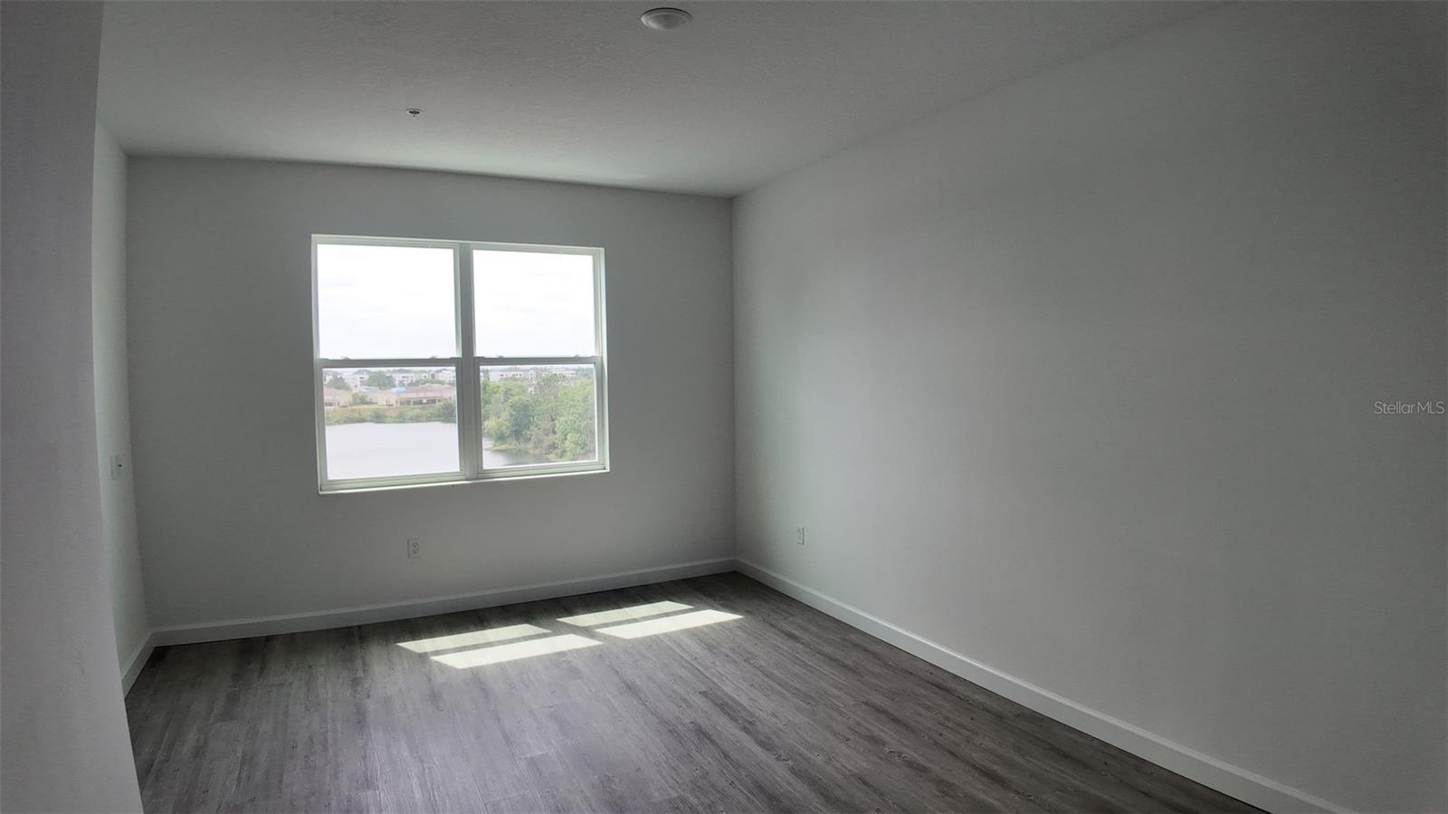 Image 13 of 25 For 420 Famagusta Drive