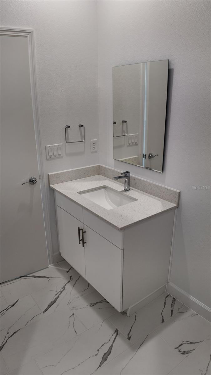 Image 18 of 25 For 420 Famagusta Drive