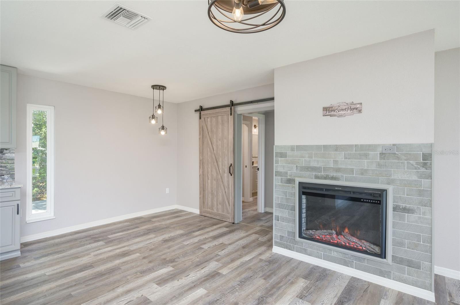 Image 11 of 30 For 12150 Virginia Drive