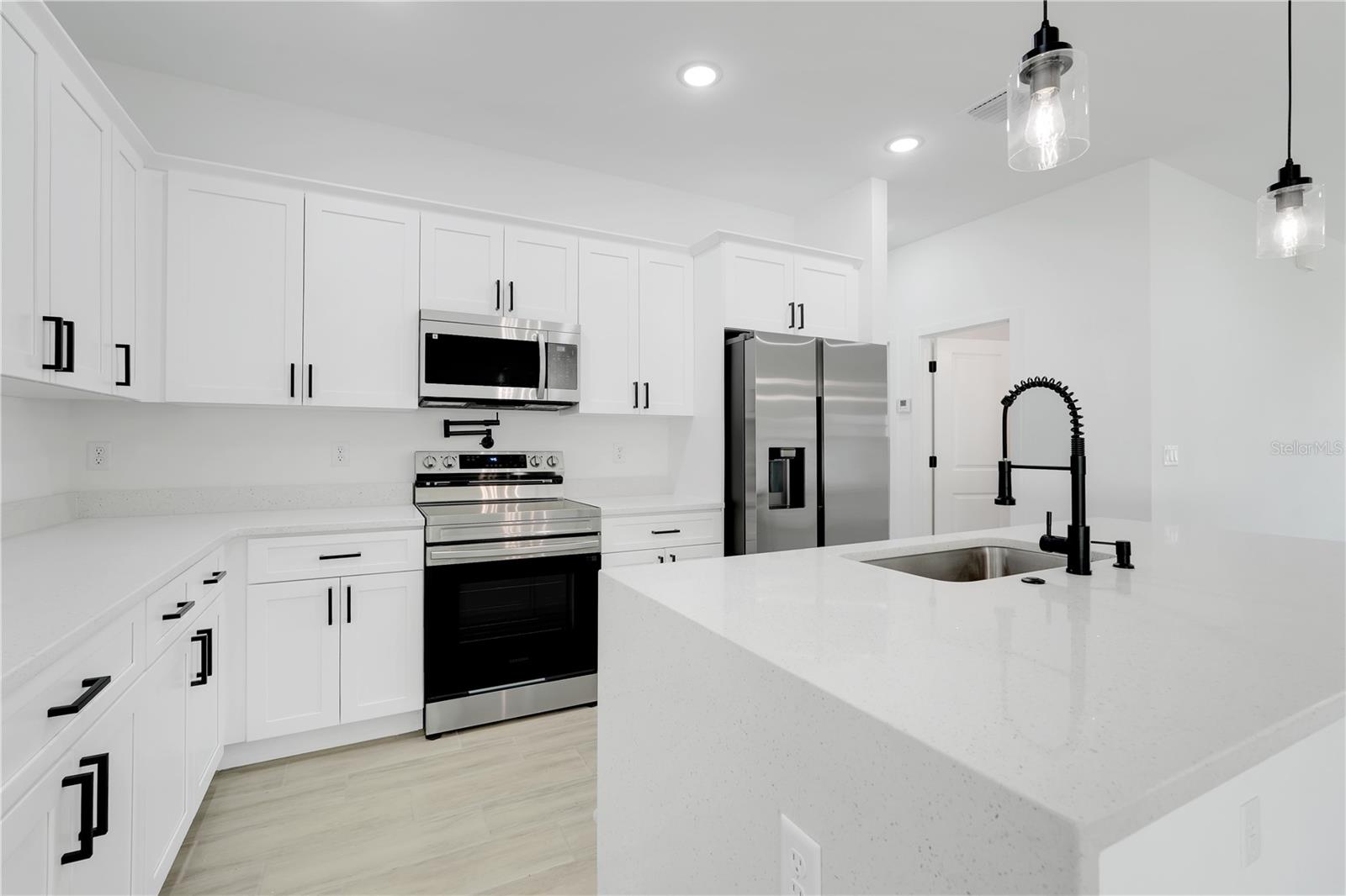 Image 12 of 38 For 337 Jacksonville Court