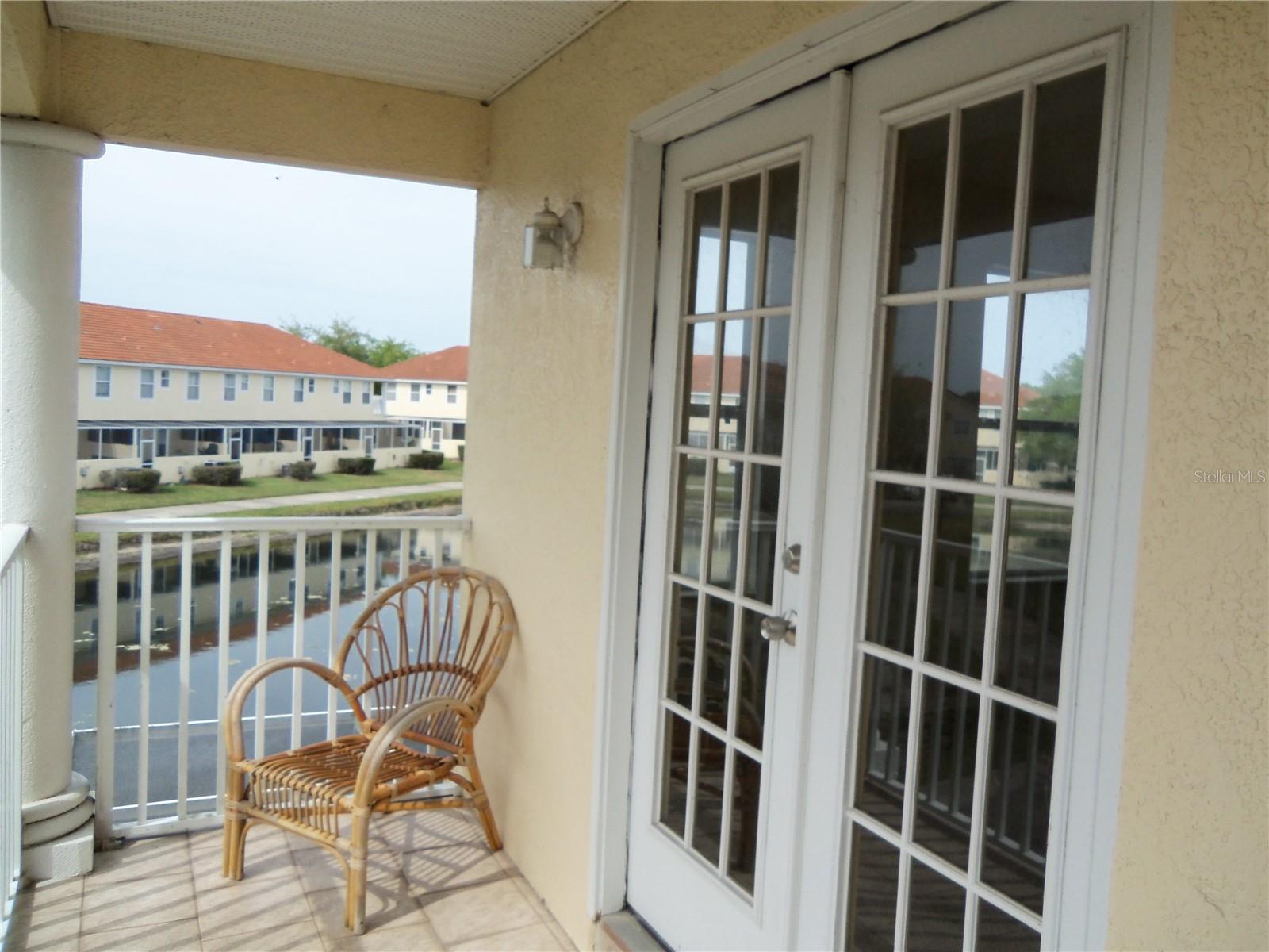 Image 18 of 80 For 1197 Beach Circle