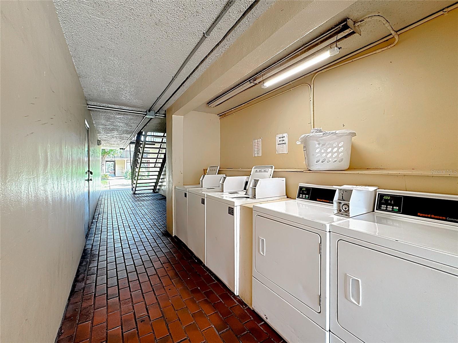 Image 17 of 31 For 7900 Orange Blossom Trail 1108 & 208