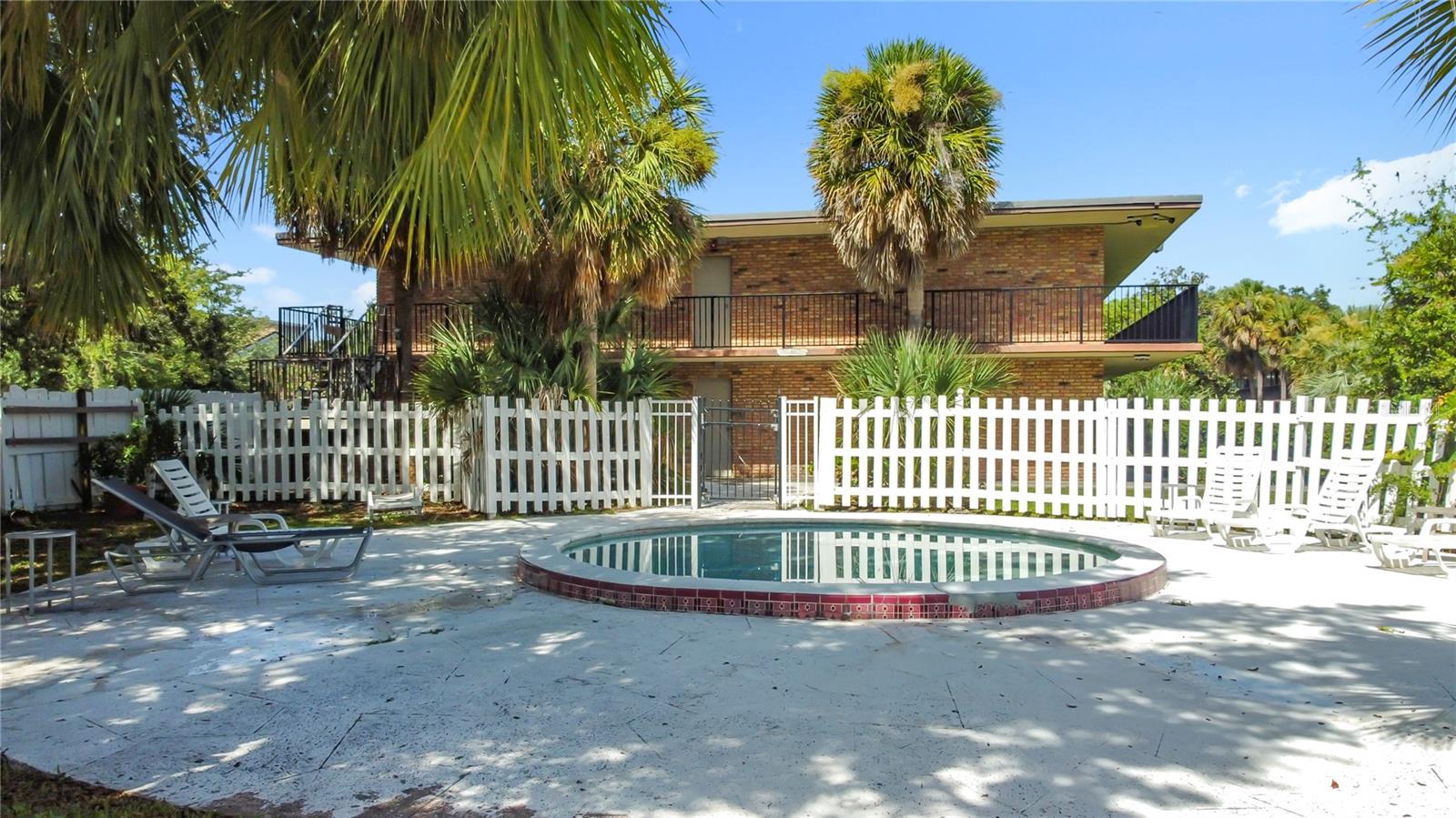 Image 22 of 31 For 7900 Orange Blossom Trail 1108 & 208