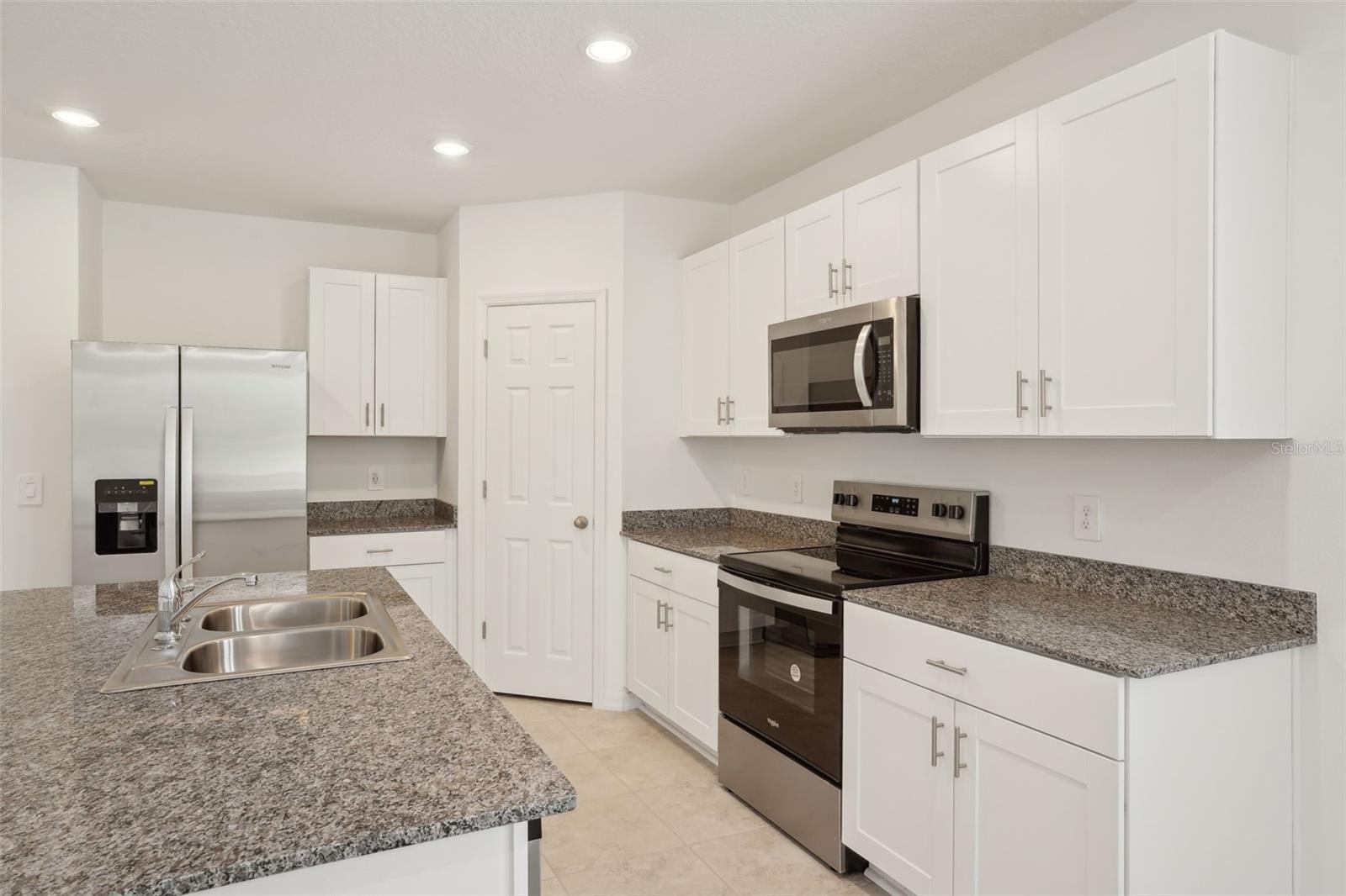 Image 15 of 36 For 3218 Viceroy Court
