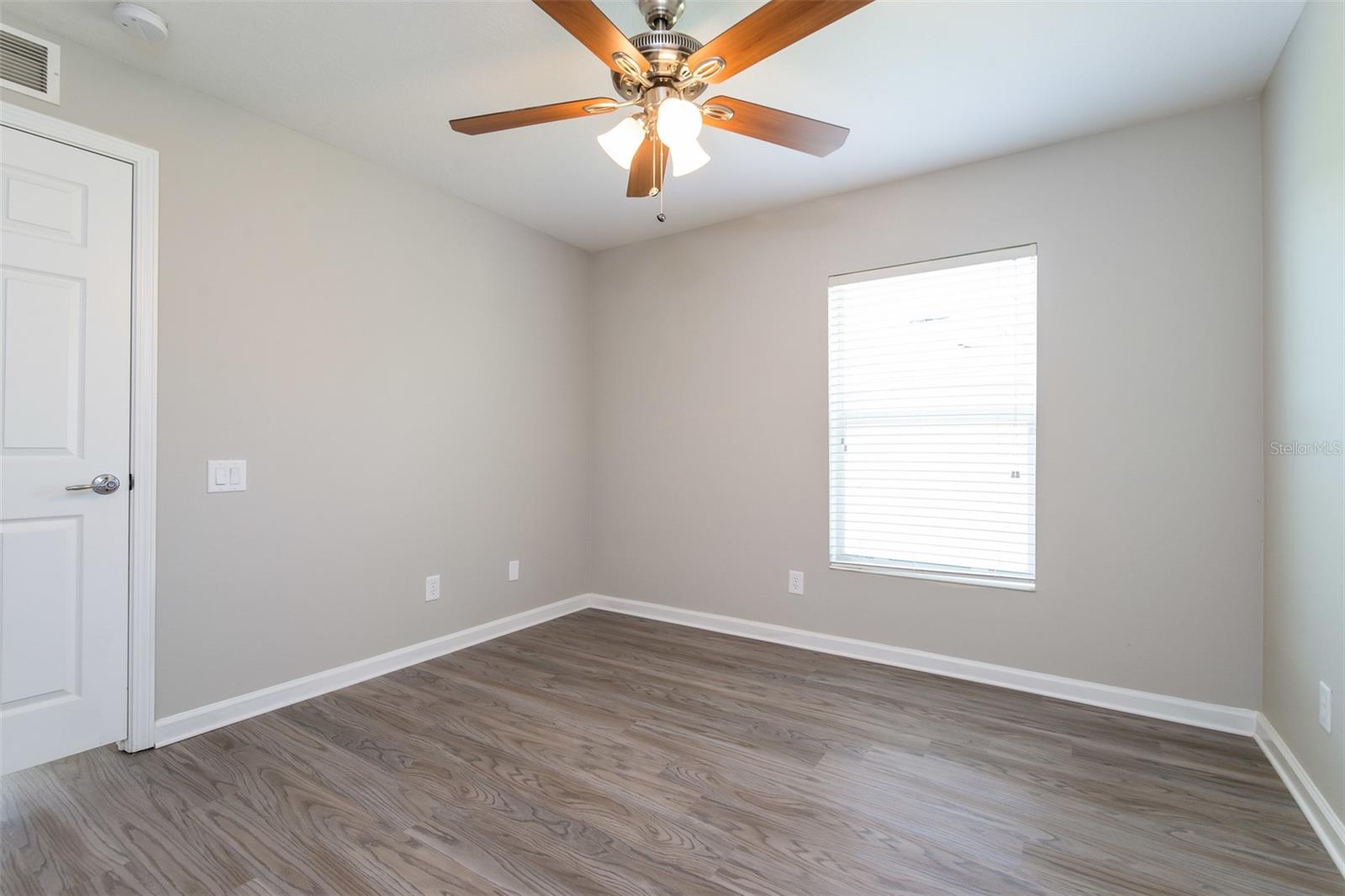 Image 10 of 16 For 9774 50th Street Circle E
