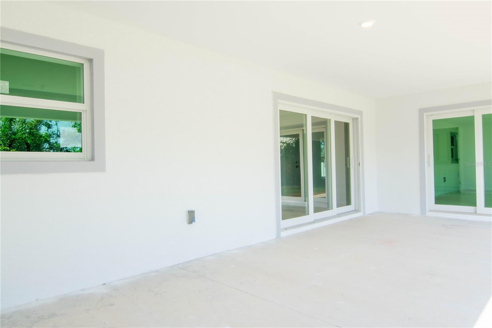 Image 12 of 26 For 10235 Stonecrop Avenue