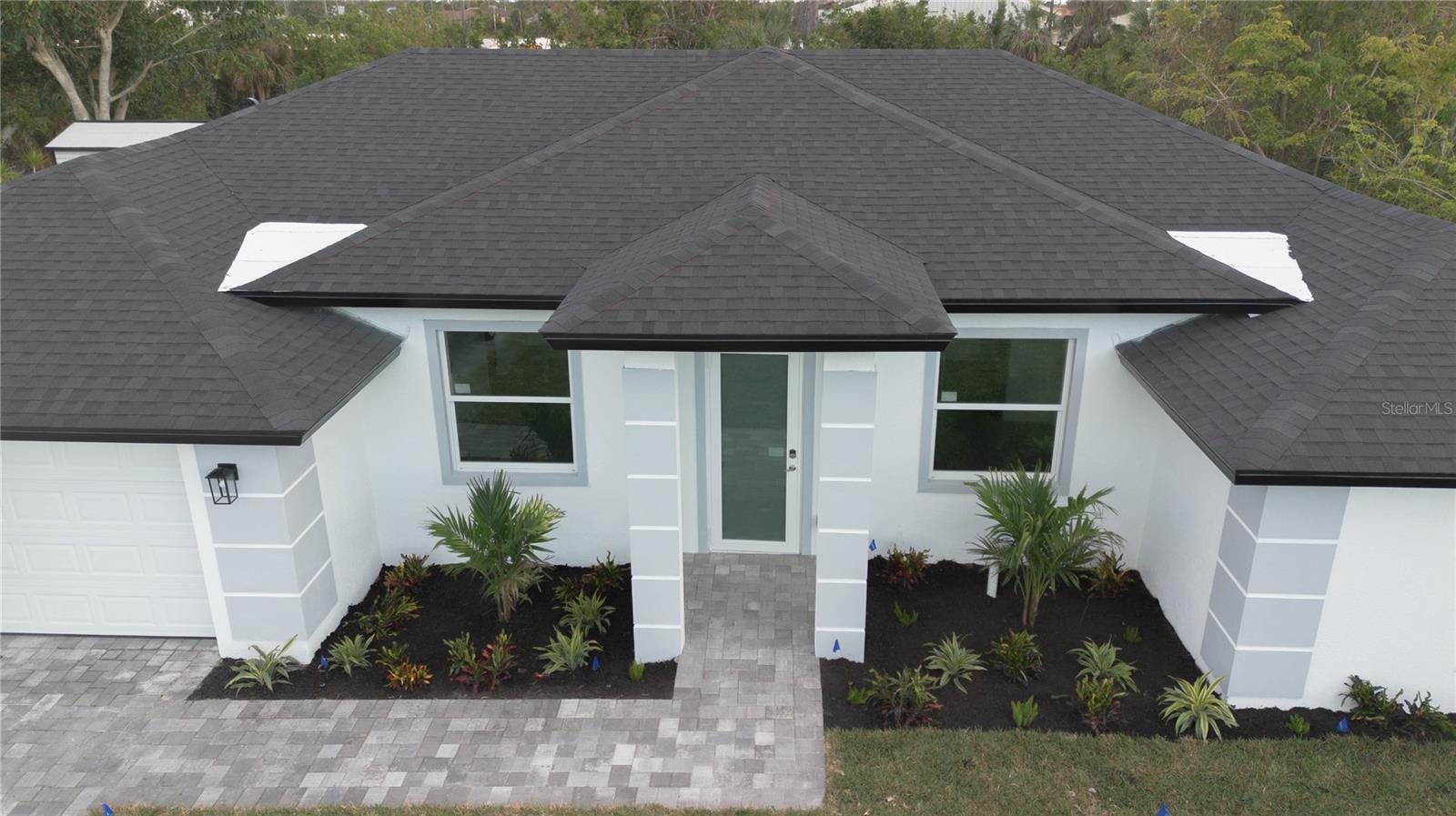 Image 3 of 26 For 10235 Stonecrop Avenue