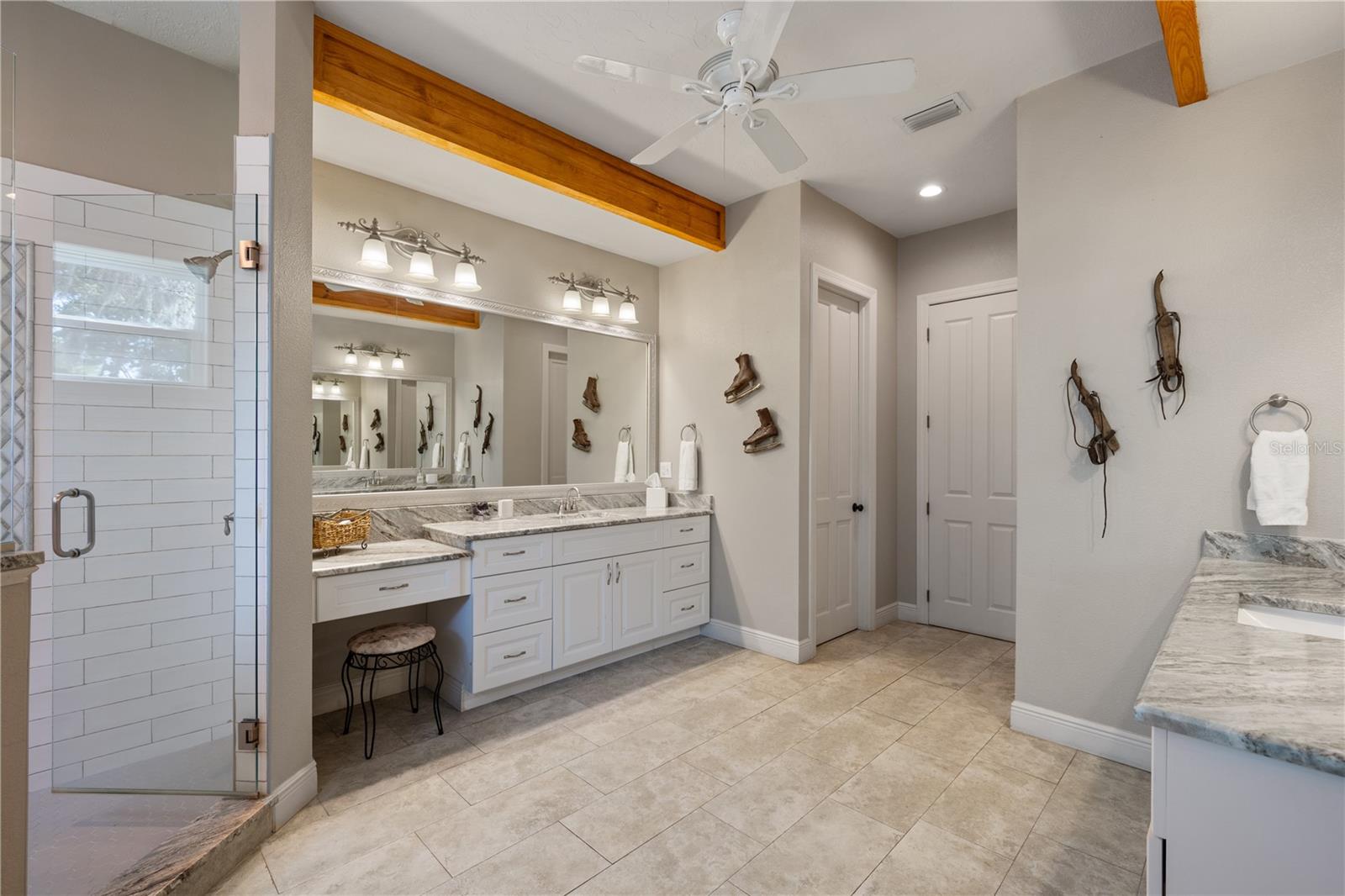 Image 14 of 54 For 11450 Nellie Oaks Bend