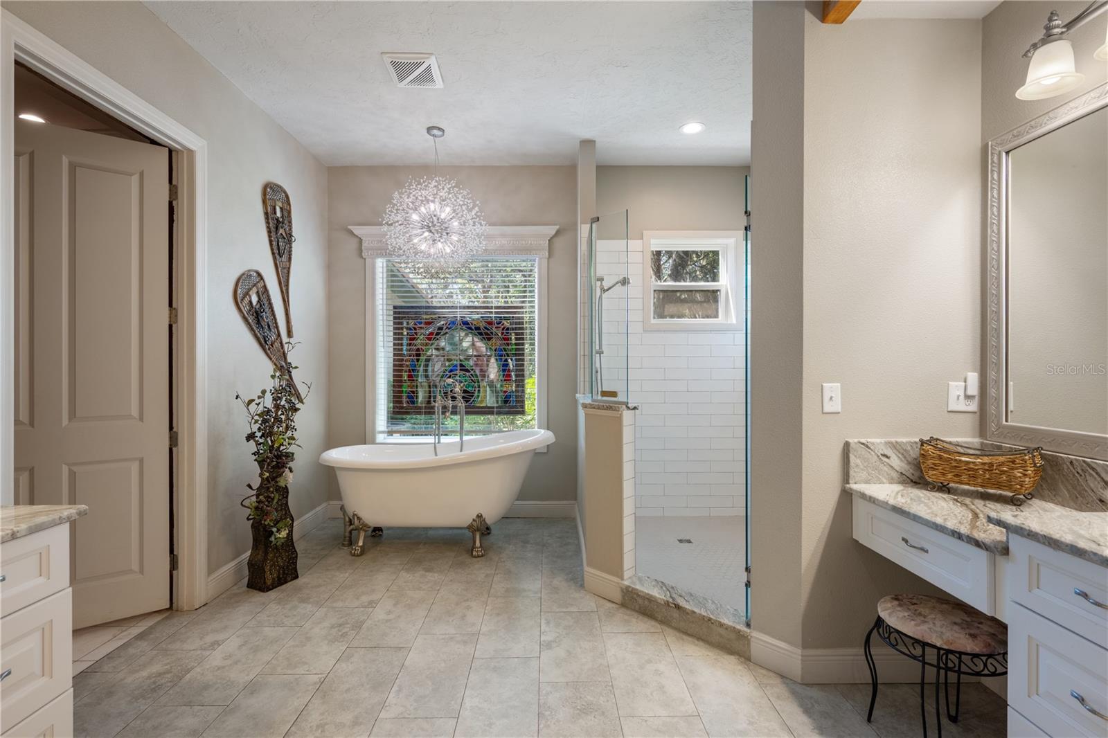 Image 16 of 54 For 11450 Nellie Oaks Bend
