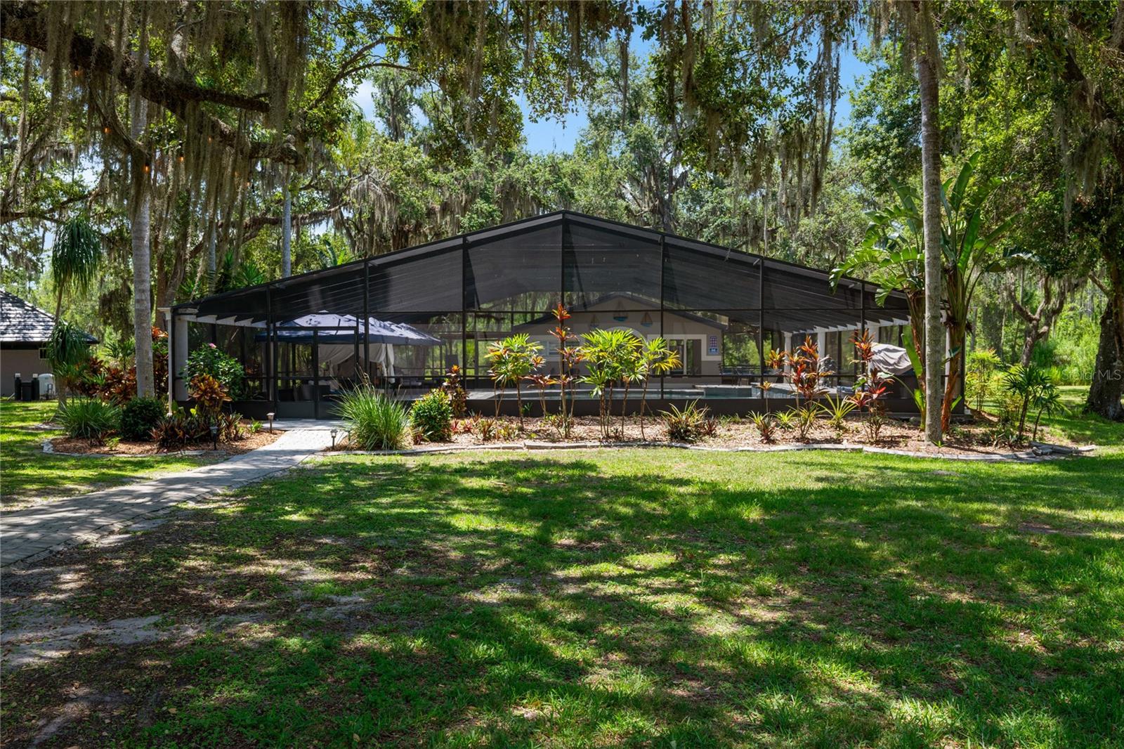 Image 28 of 54 For 11450 Nellie Oaks Bend