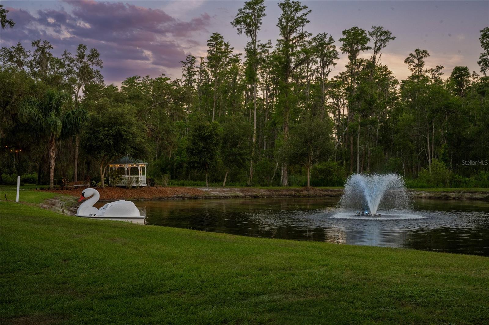 Image 31 of 54 For 11450 Nellie Oaks Bend