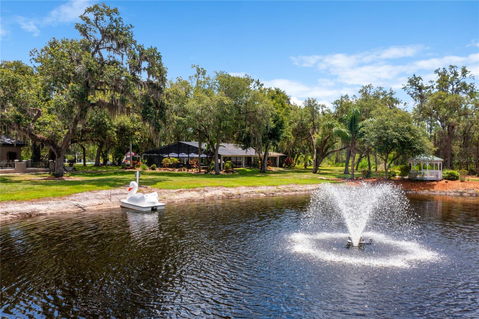Image 32 of 54 For 11450 Nellie Oaks Bend