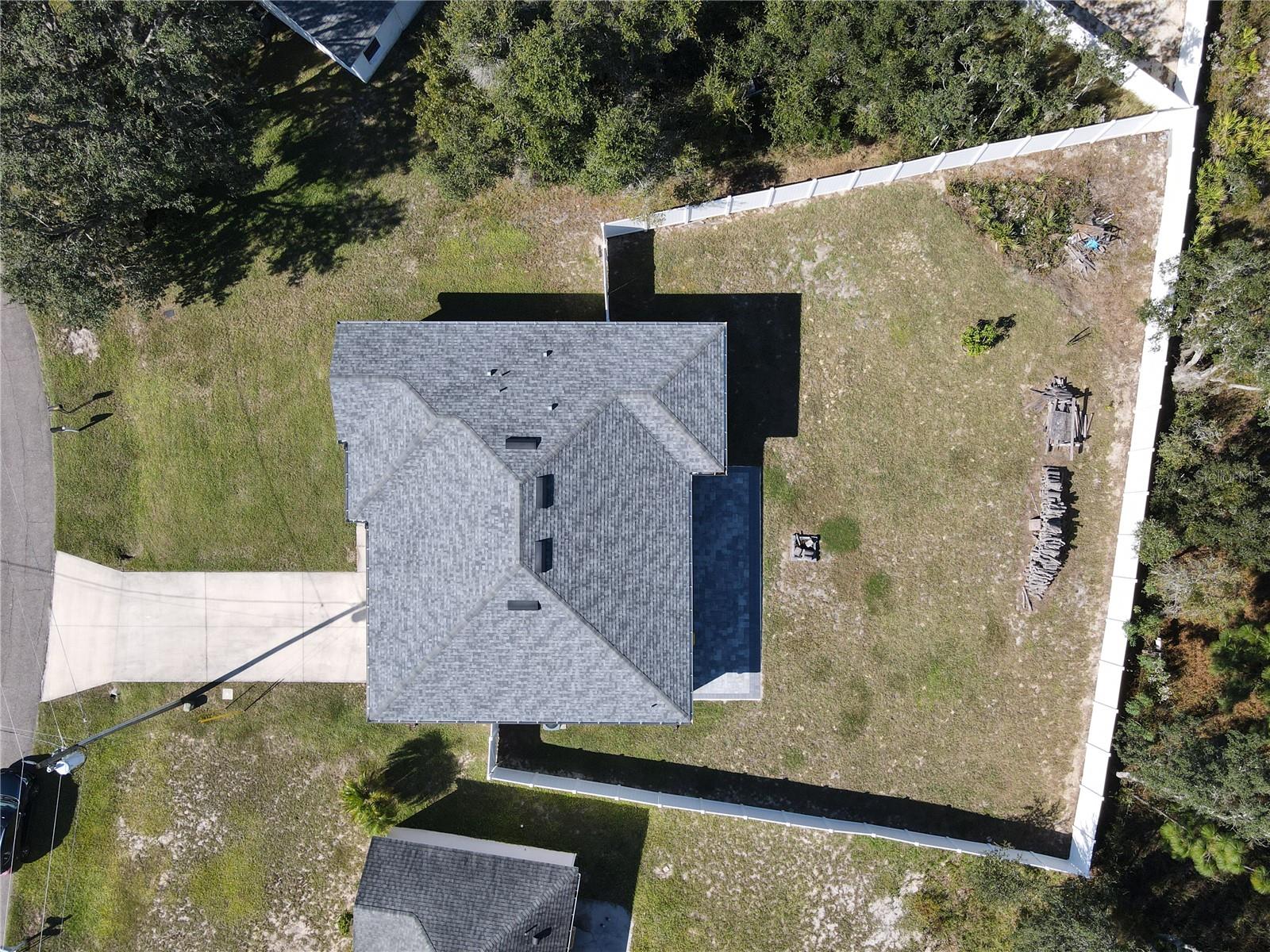 Image 22 of 27 For 317 Salmon Court