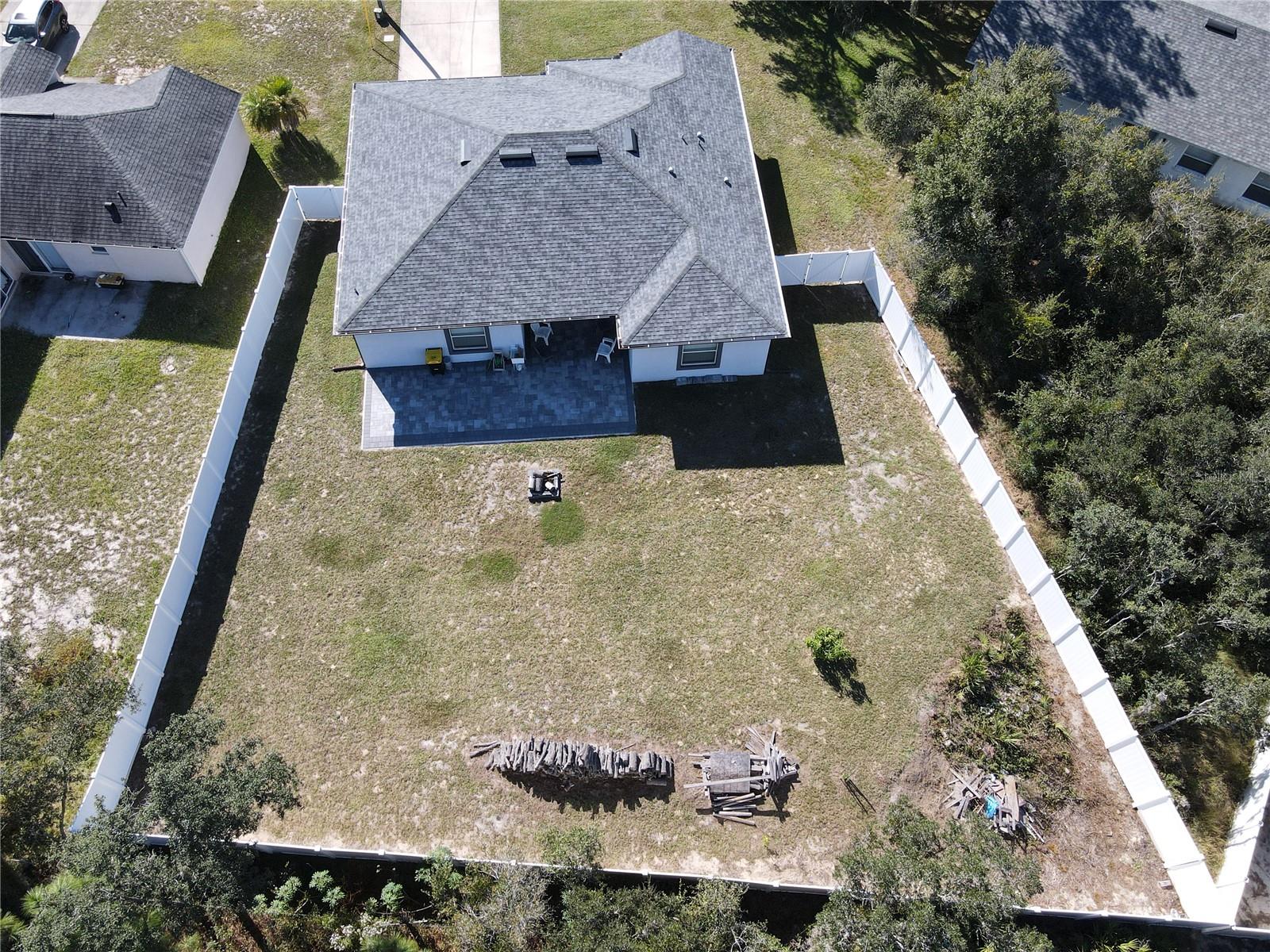 Image 23 of 27 For 317 Salmon Court