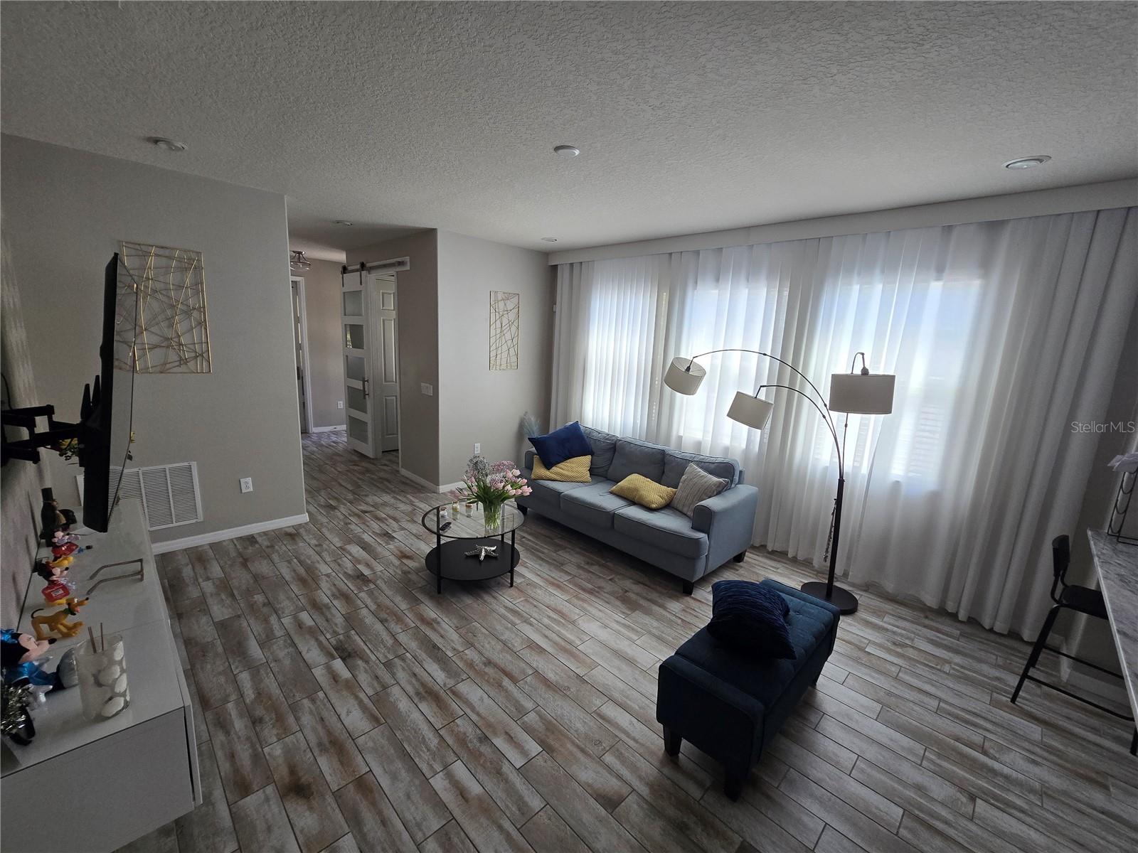 Image 11 of 51 For 2605 Nouveau Way