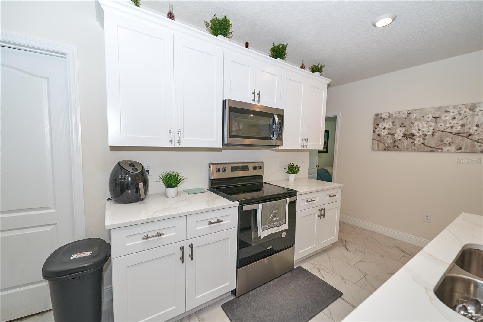 Image 18 of 70 For 1236 Berry Lane